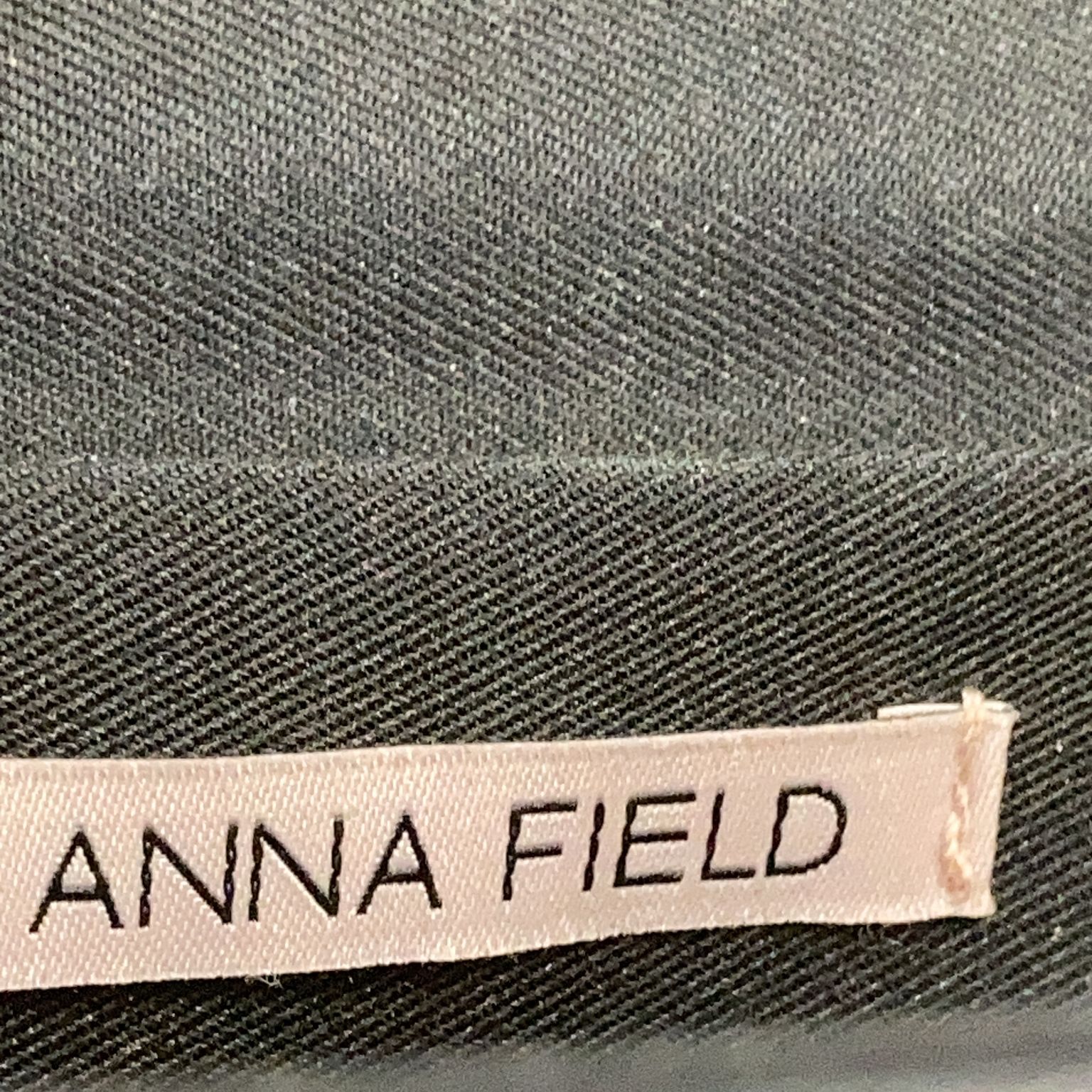 Anna Field