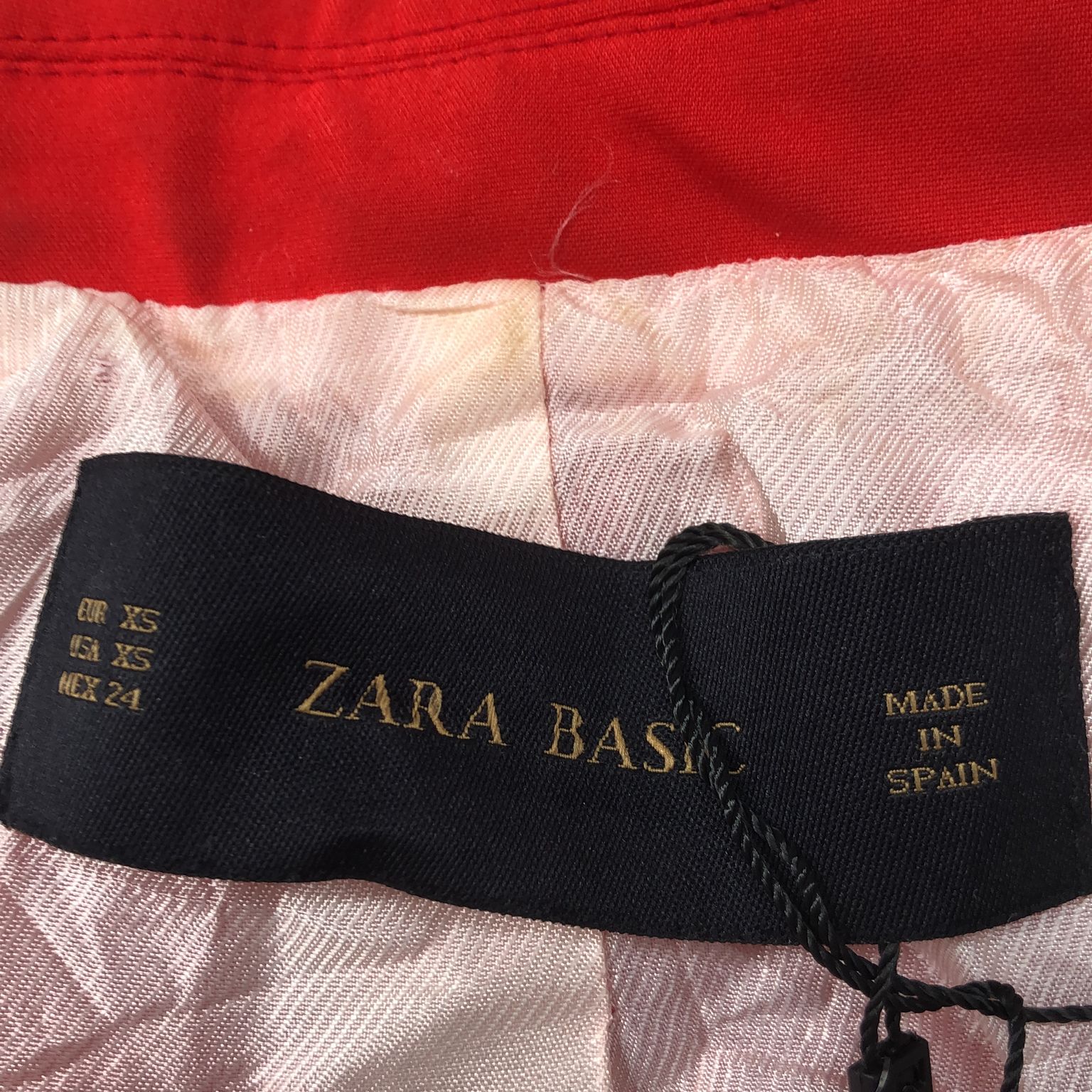 Zara Basic