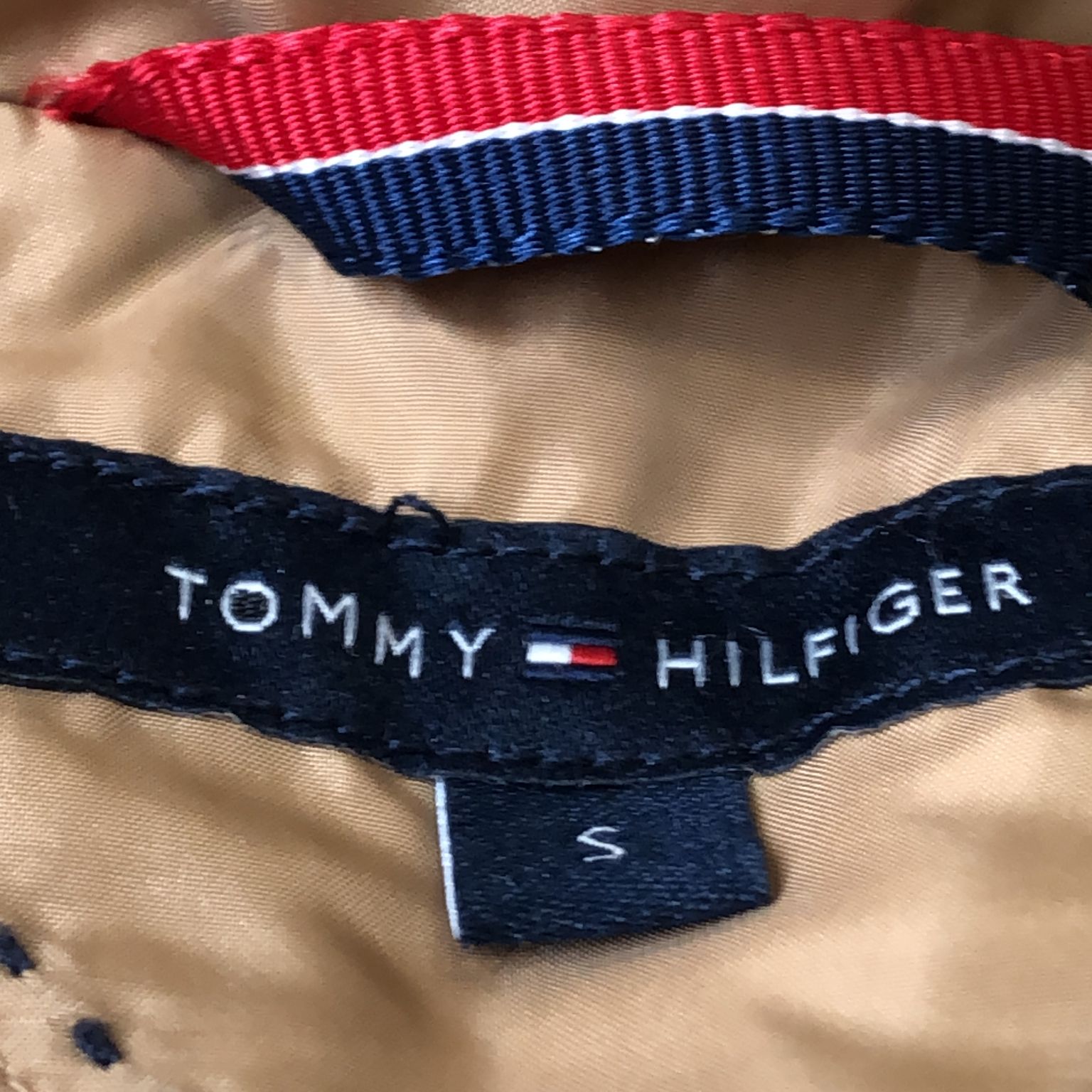 Tommy Hilfiger