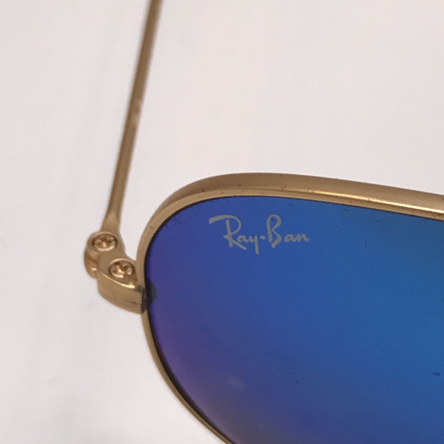 Ray-Ban