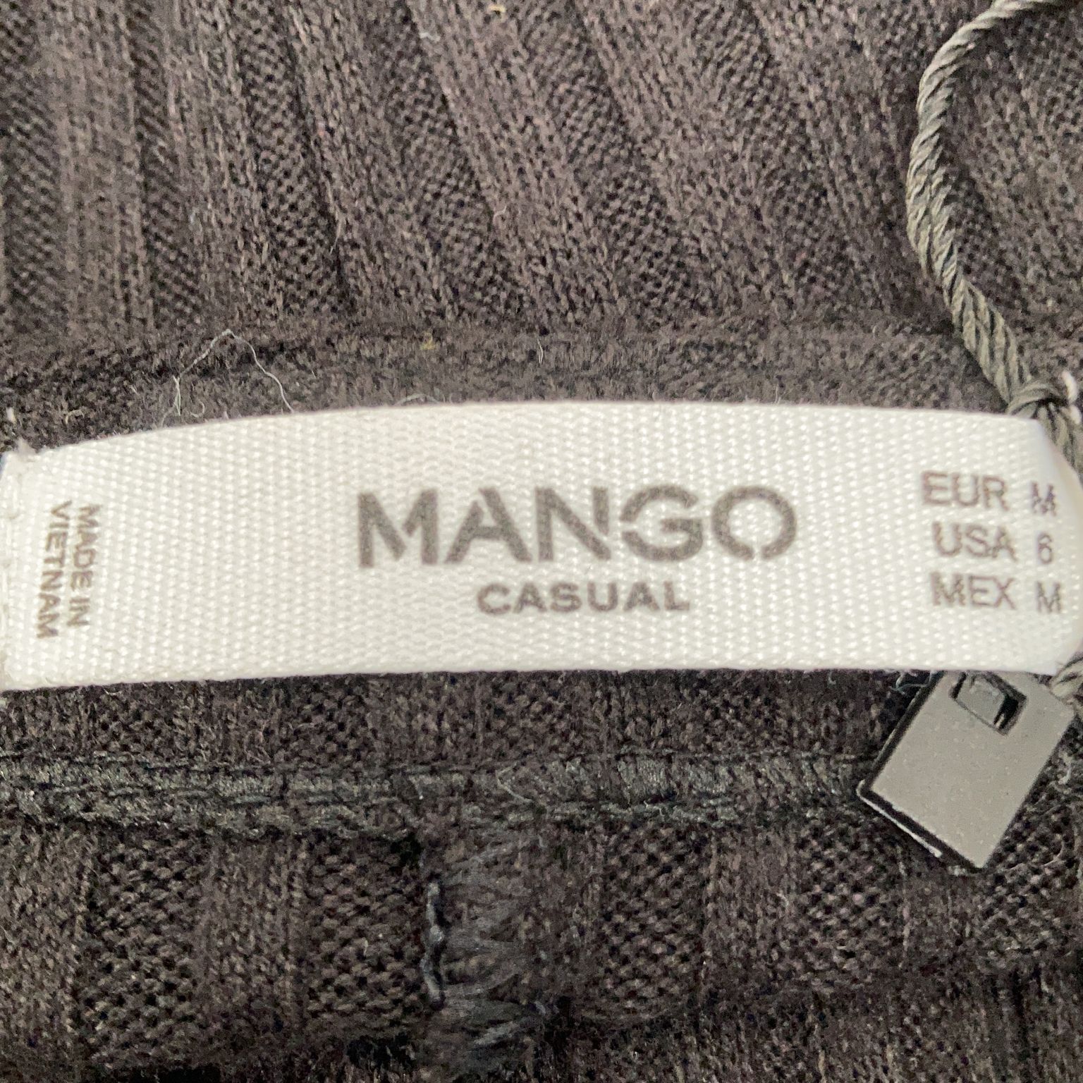 Mango Casual