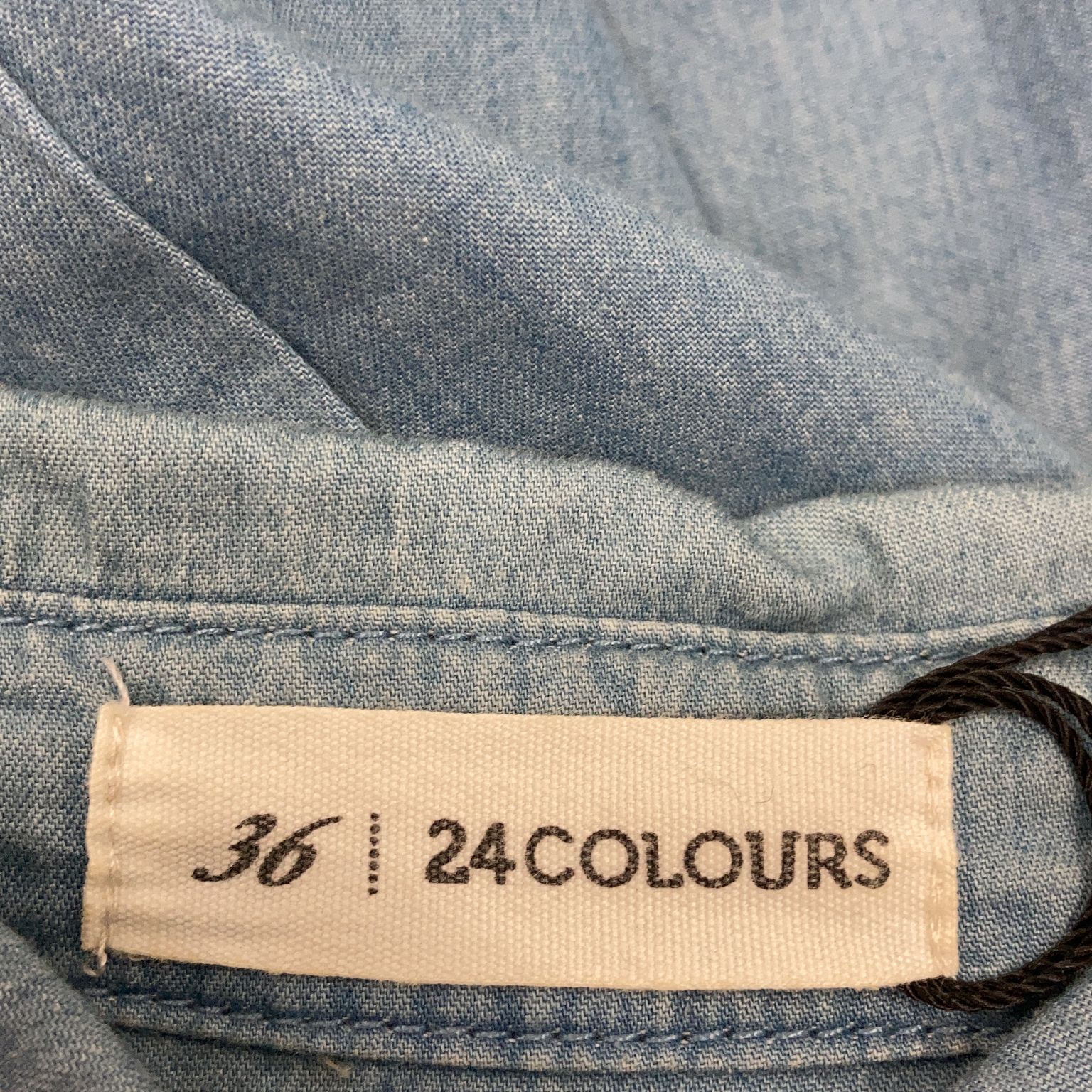 24 Colours