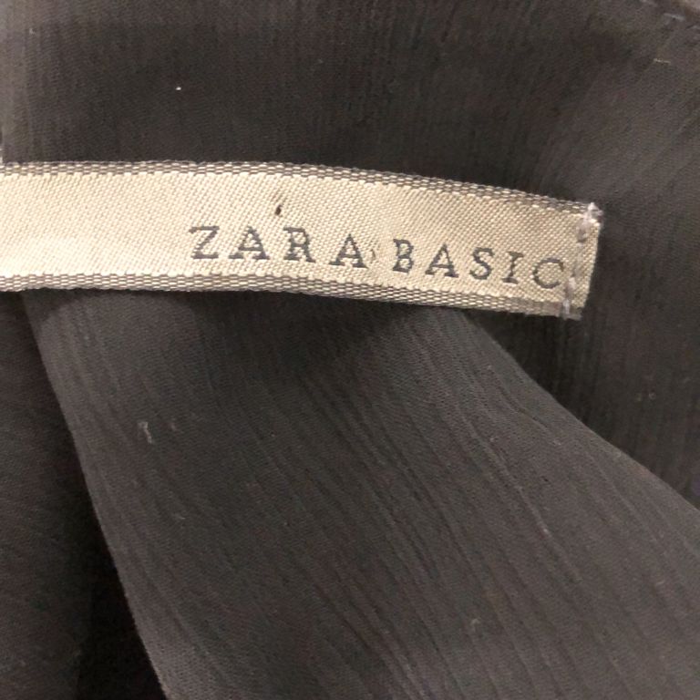 Zara Basic