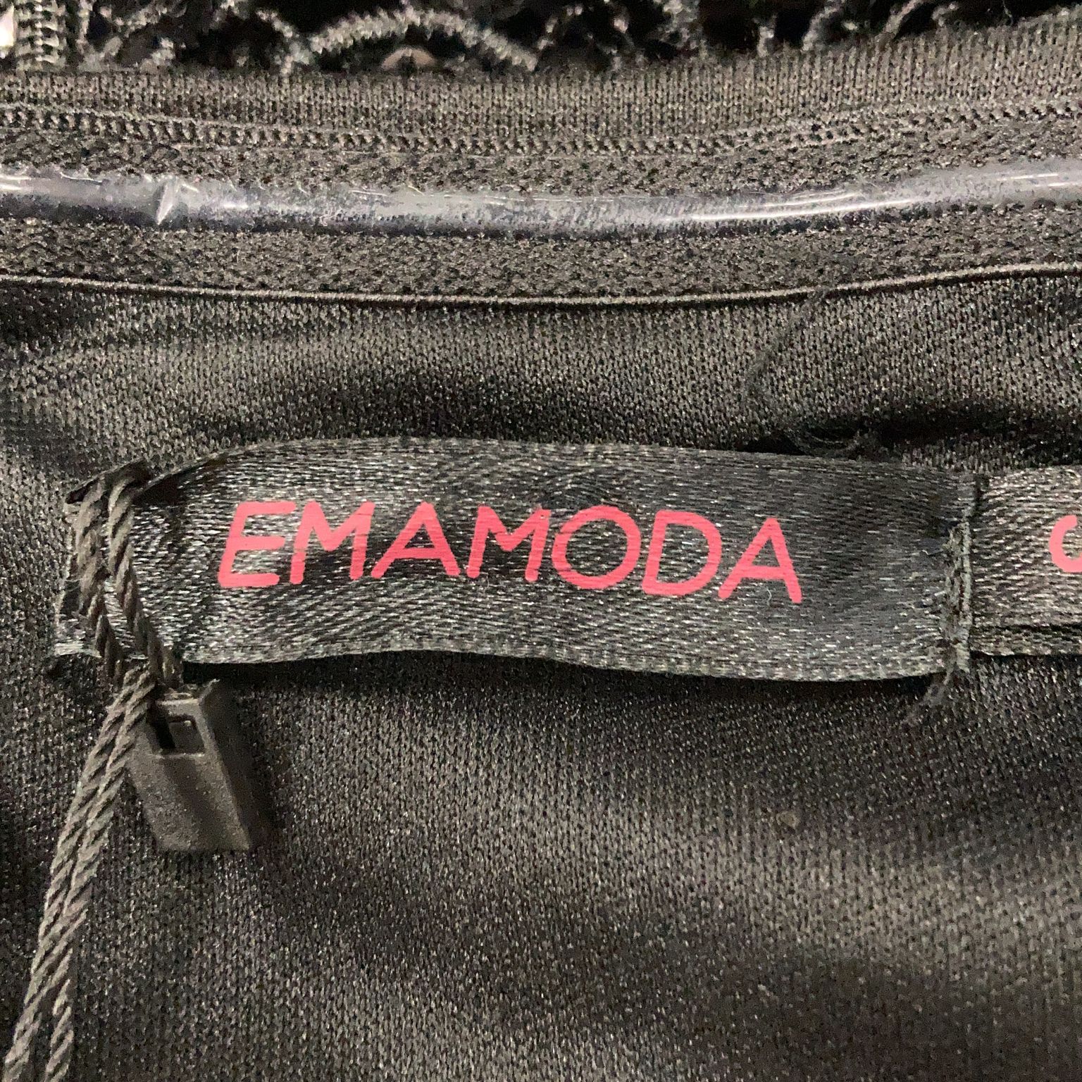 Emamoda