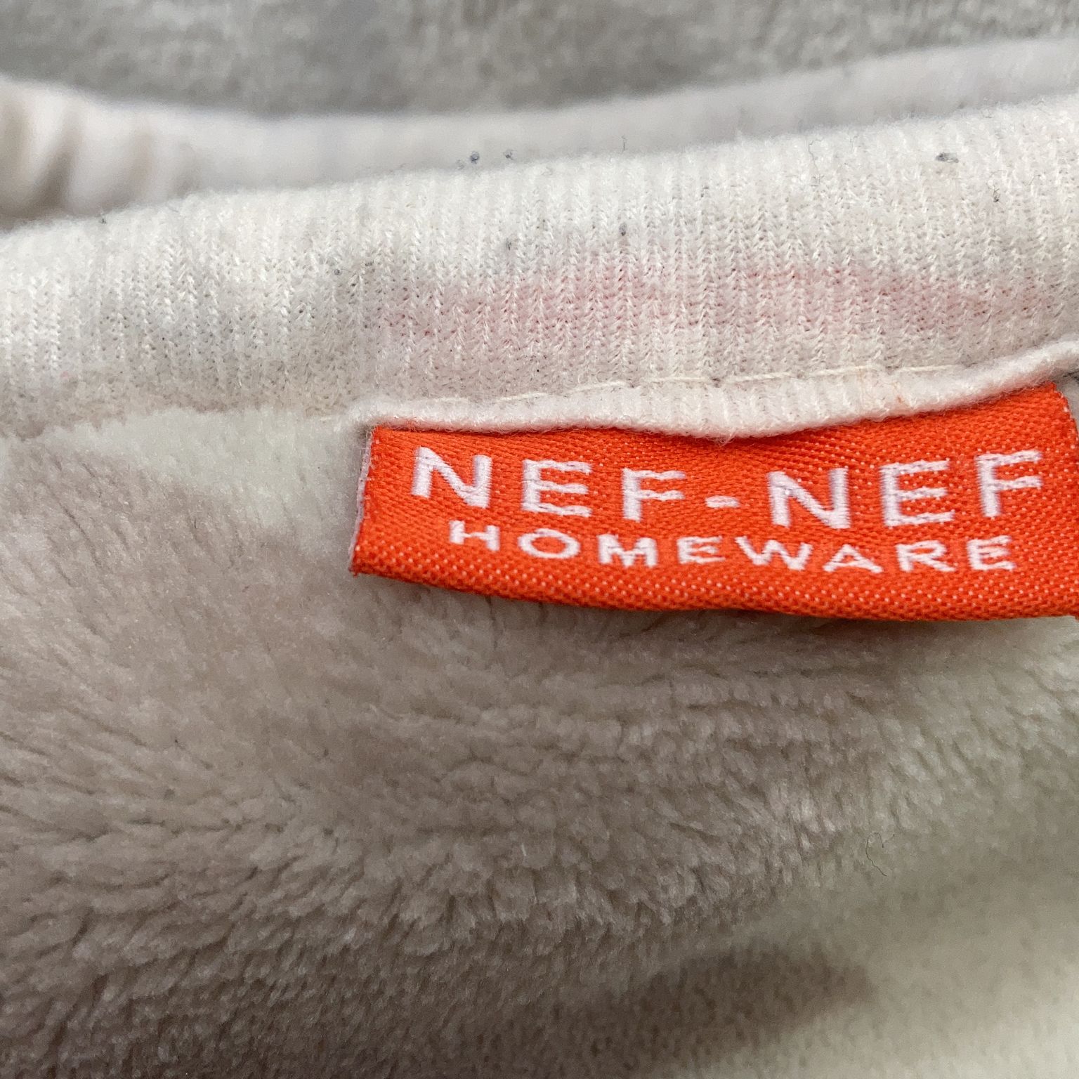 Nef-Nef