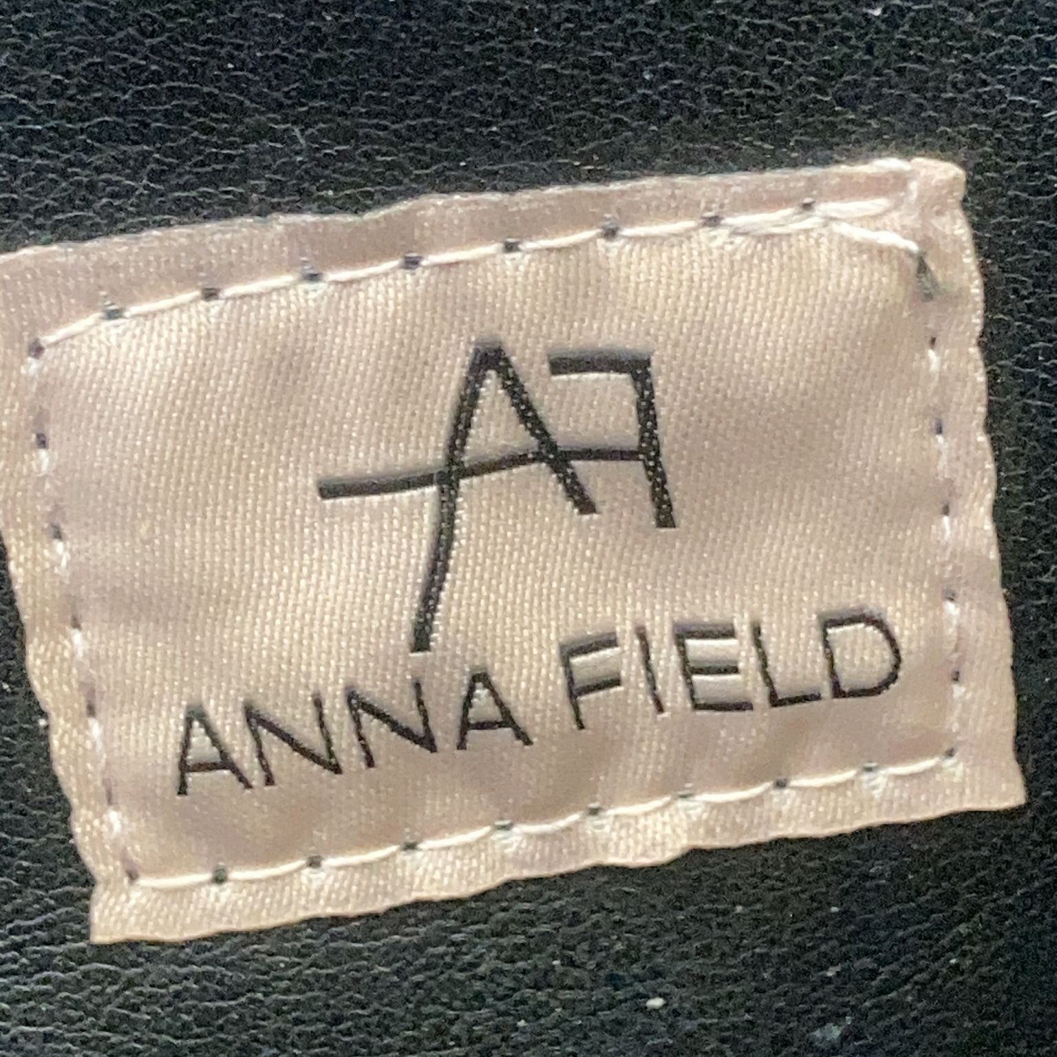 Anna Field