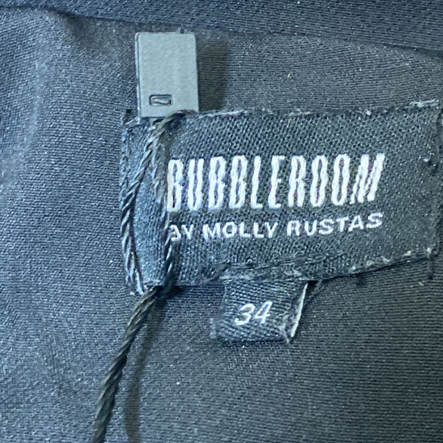 Bubbleroom by Molly Rustas