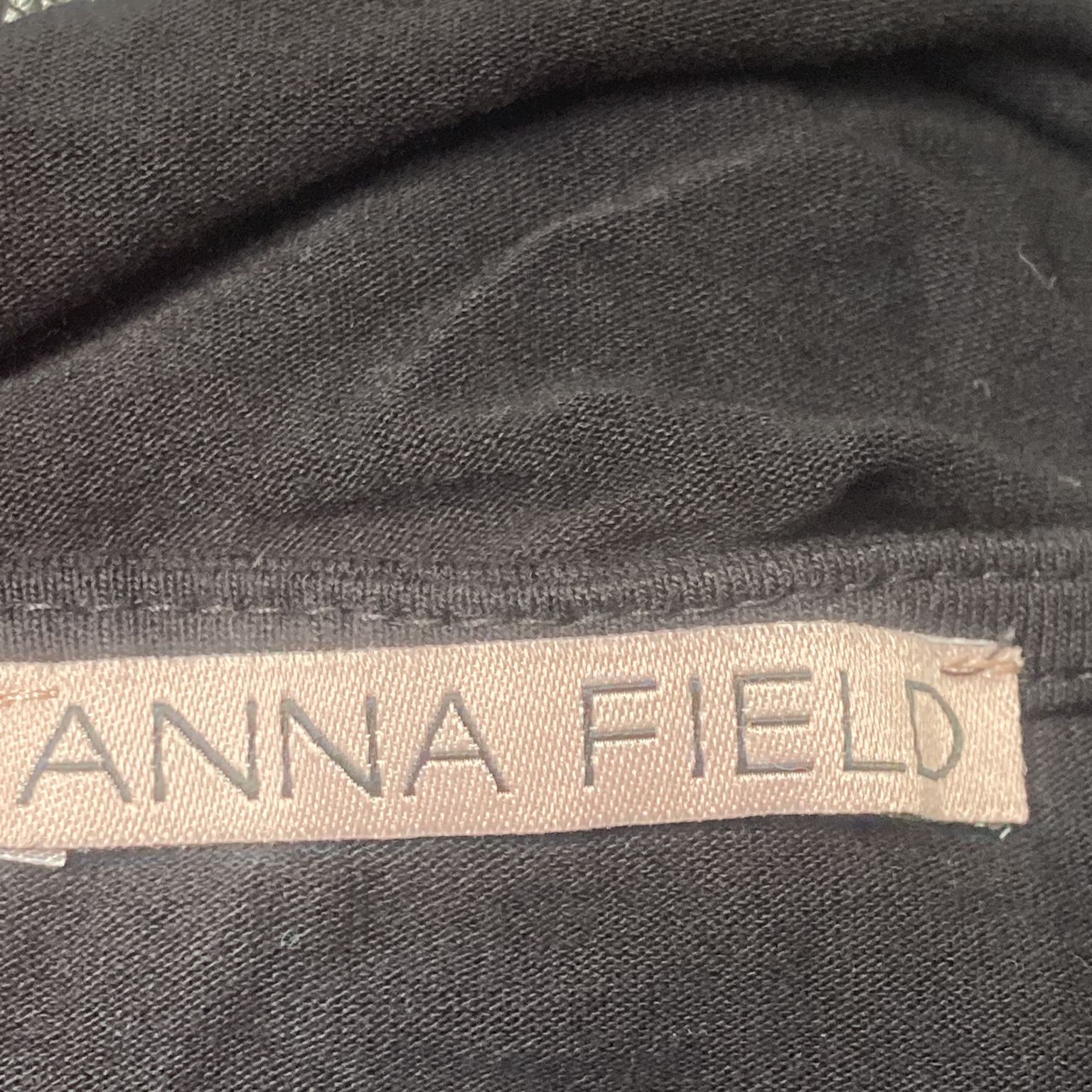 Anna Field