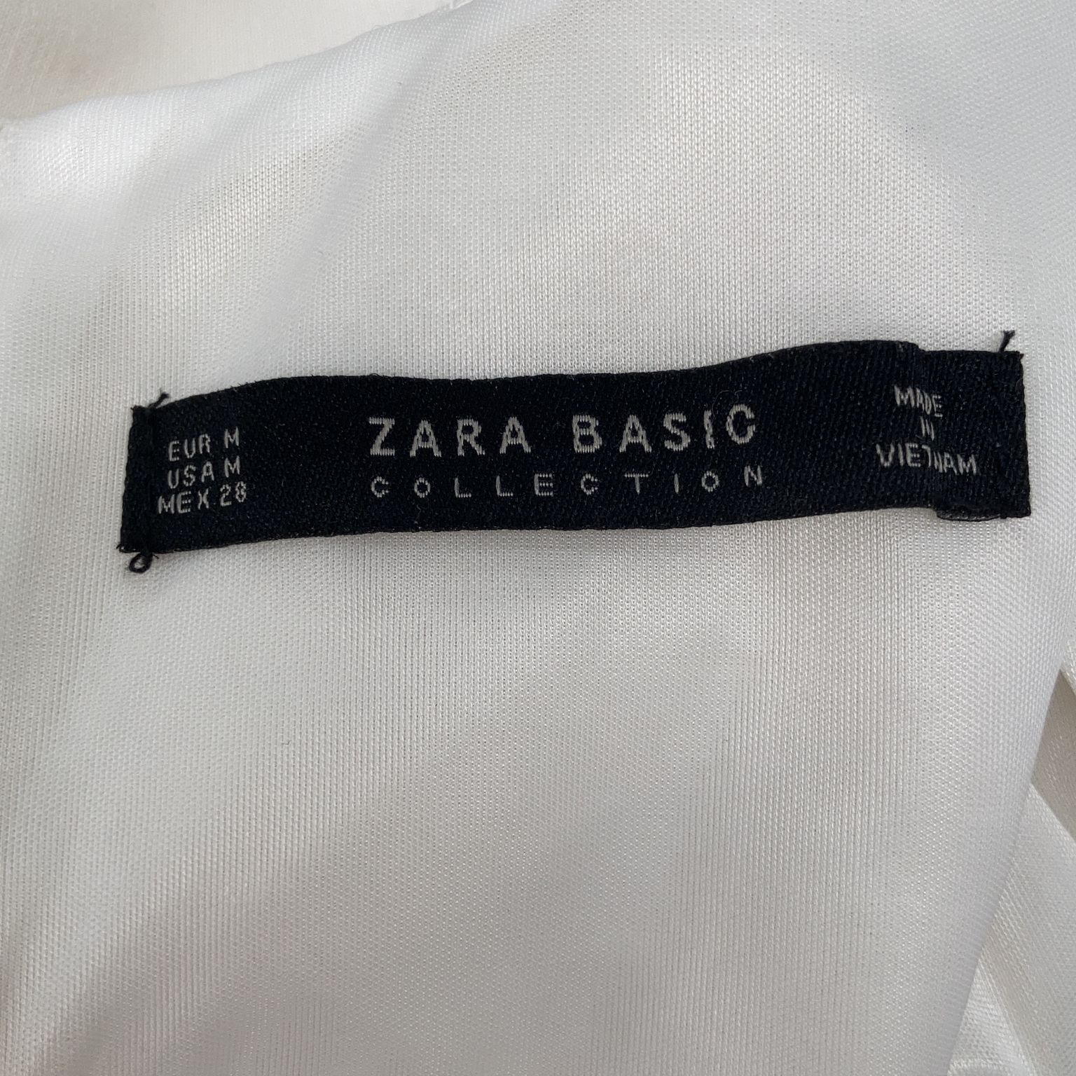 Zara Basic