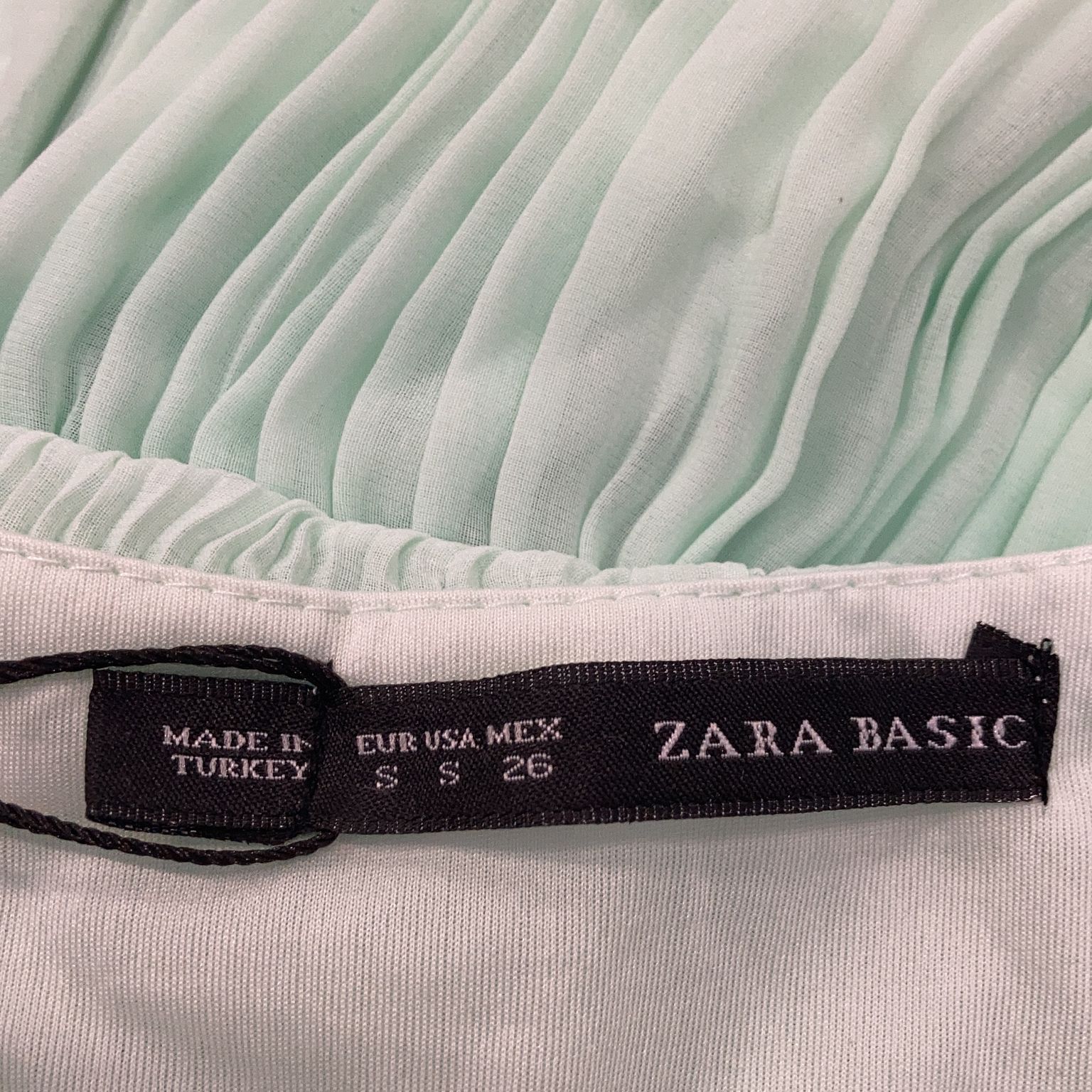 Zara Basic