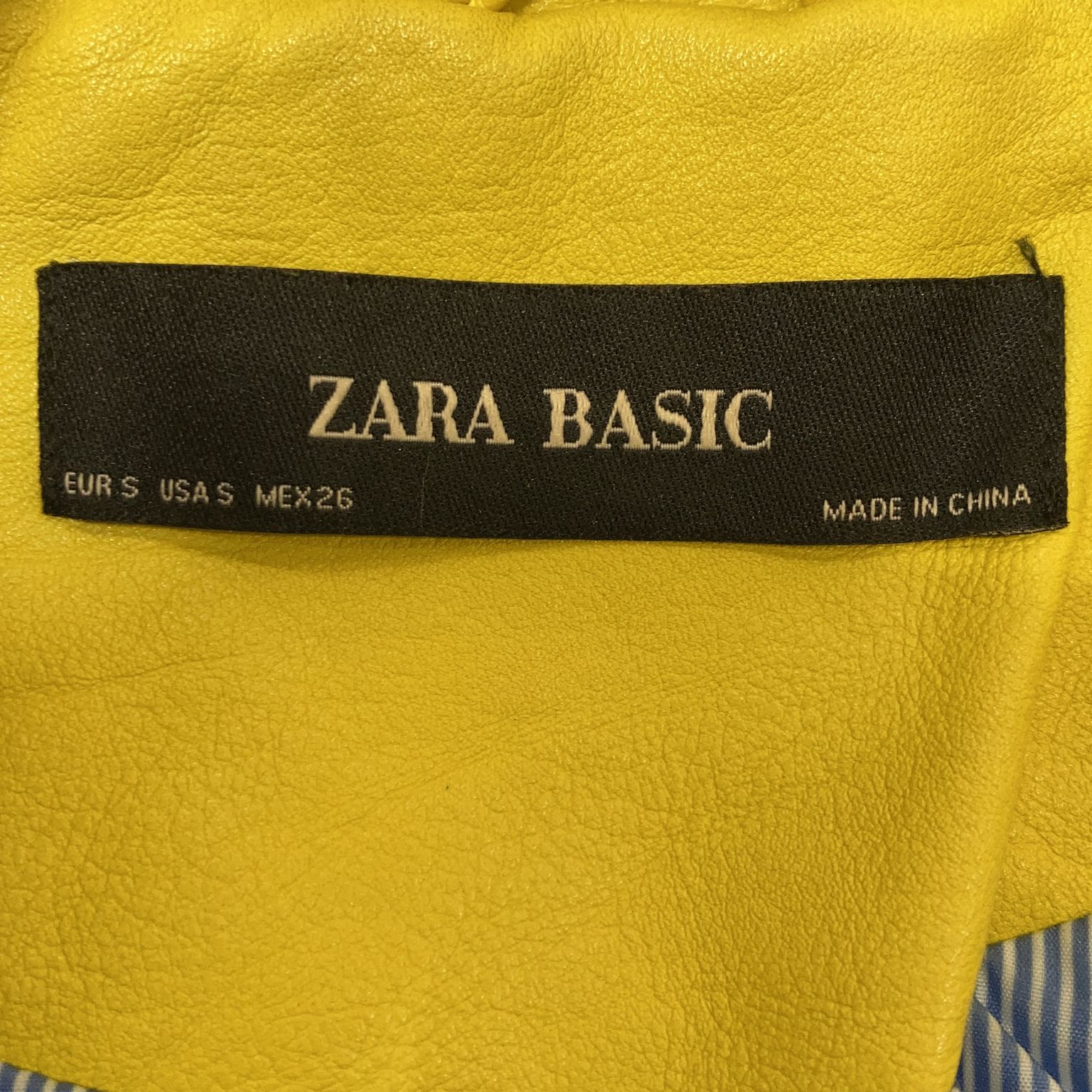 Zara Basic