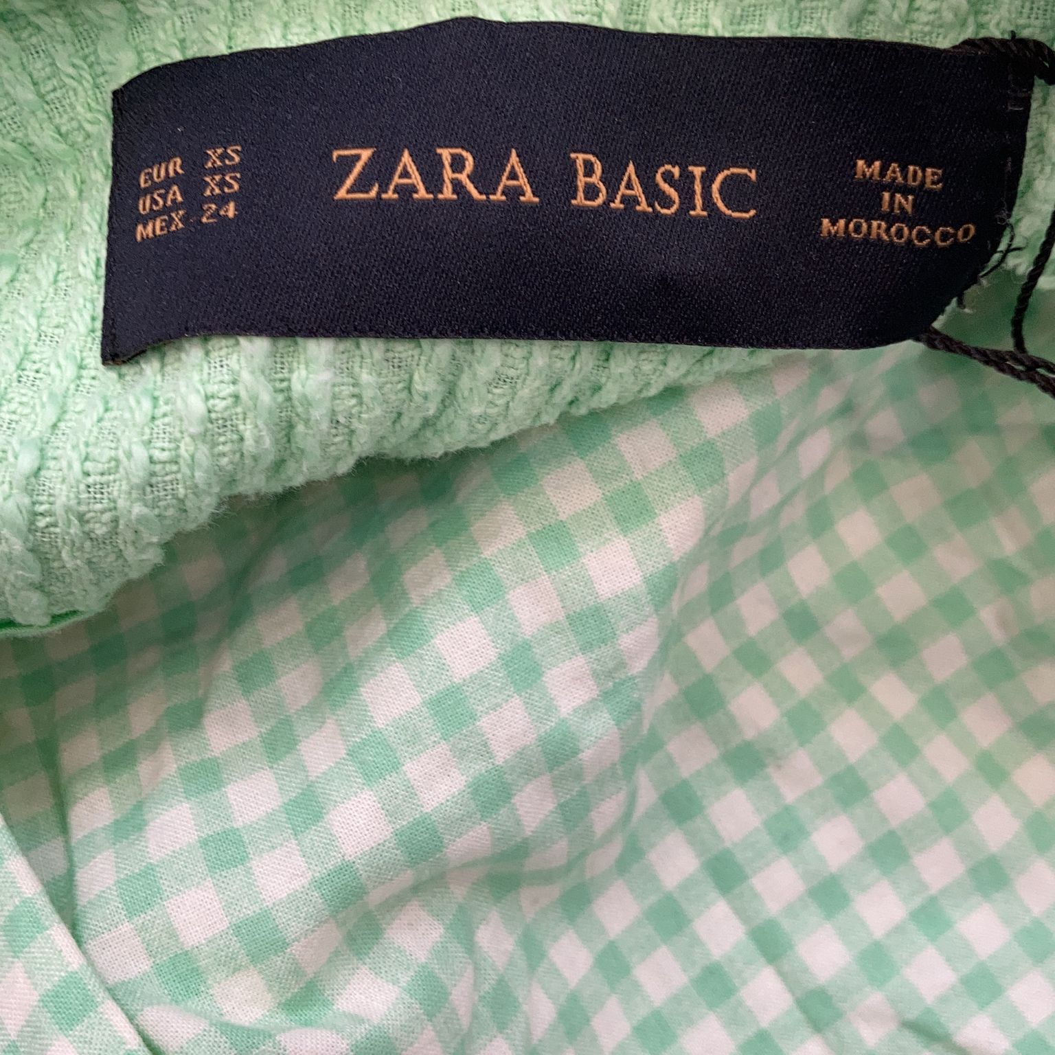 Zara Basic