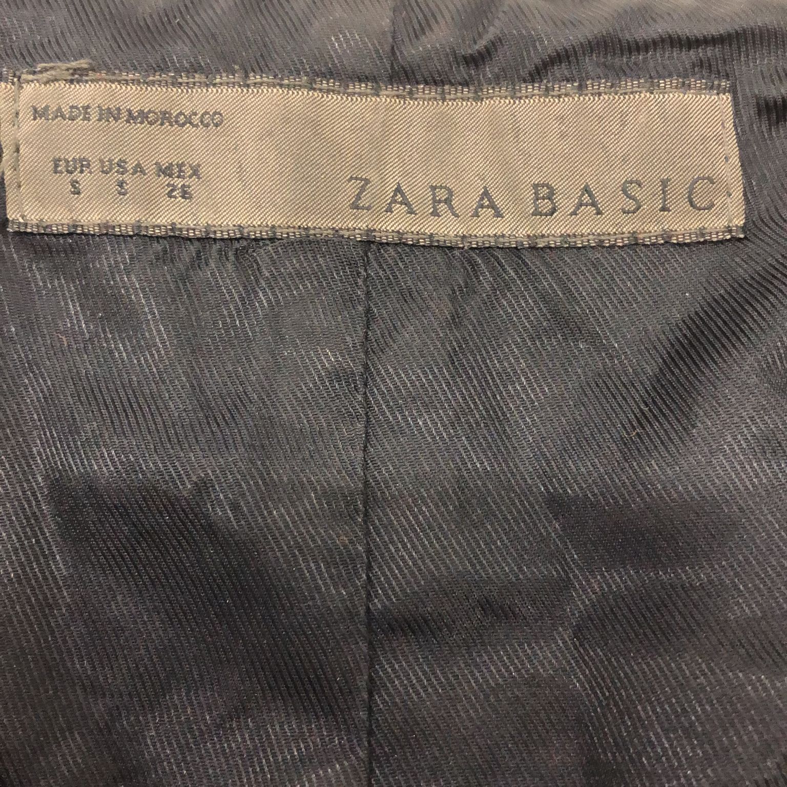 Zara Basic