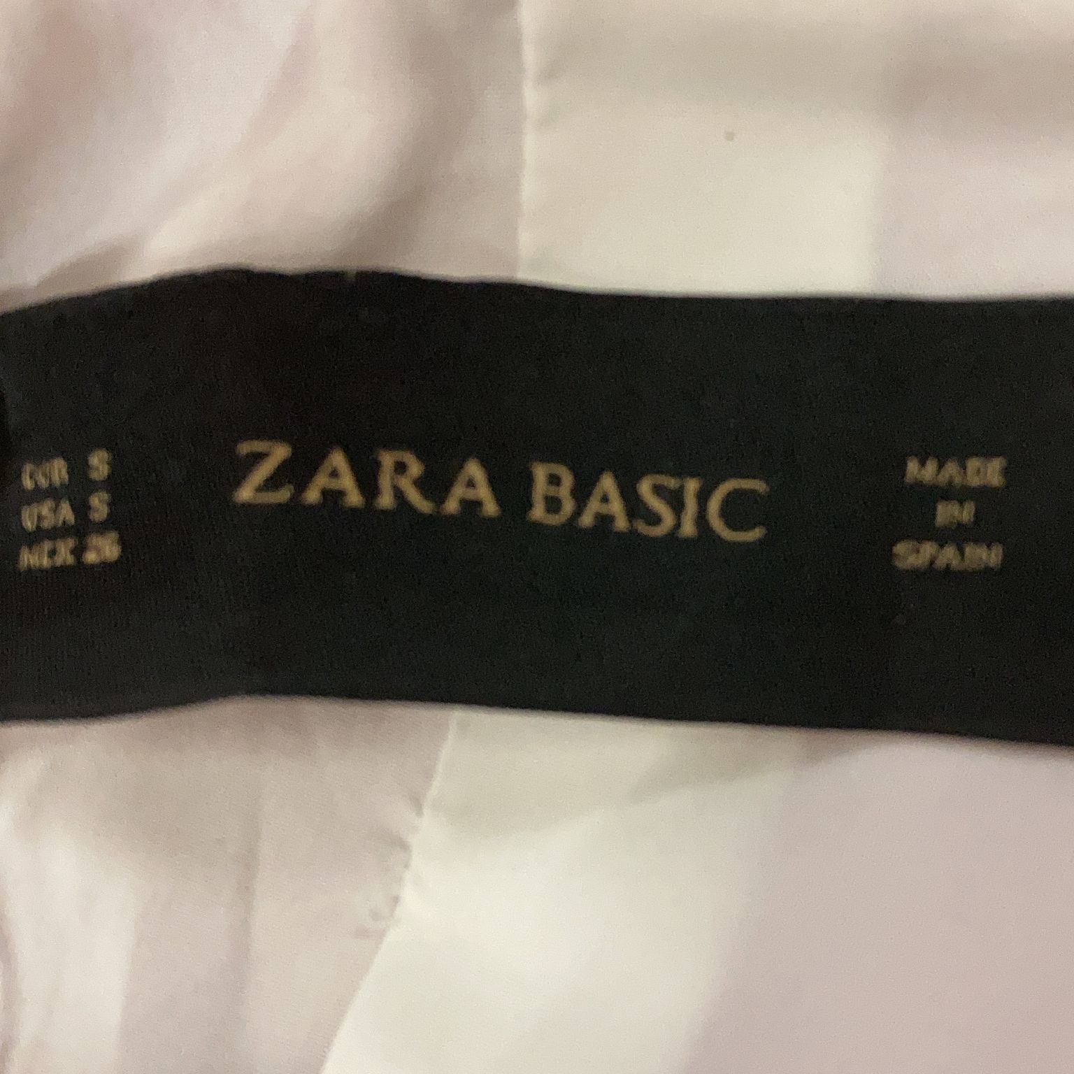 Zara Basic