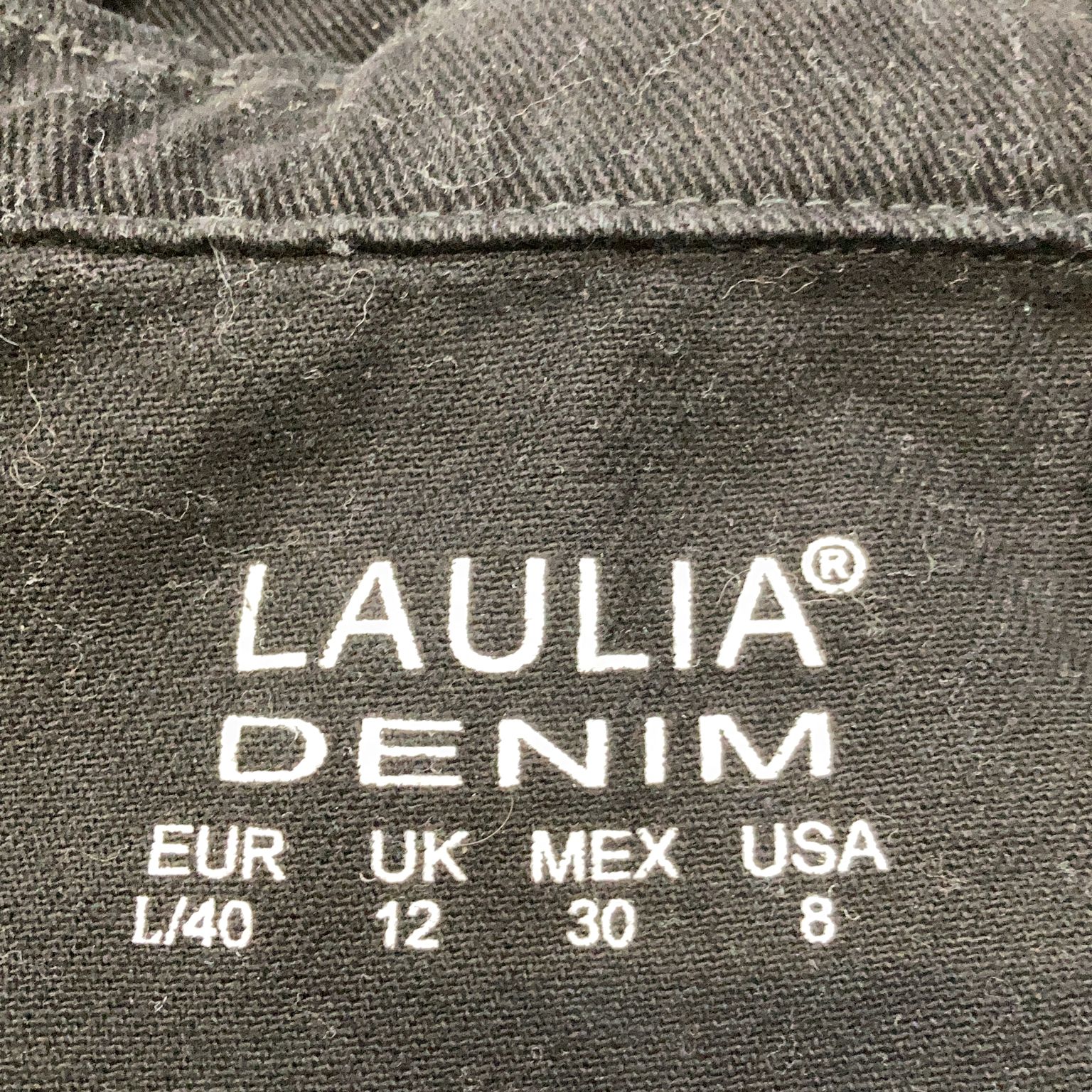 Laulia Denim Makers