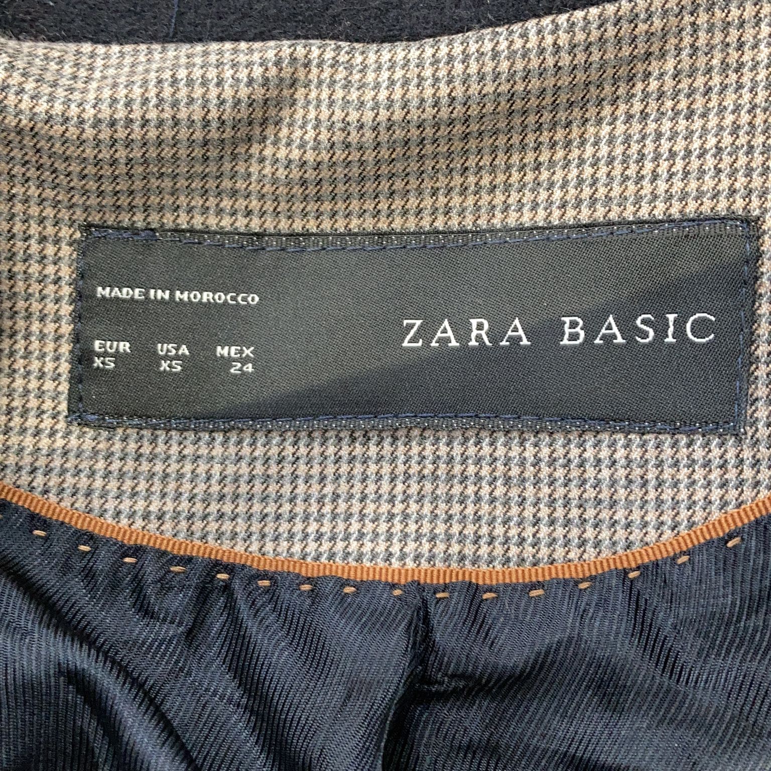 Zara Basic