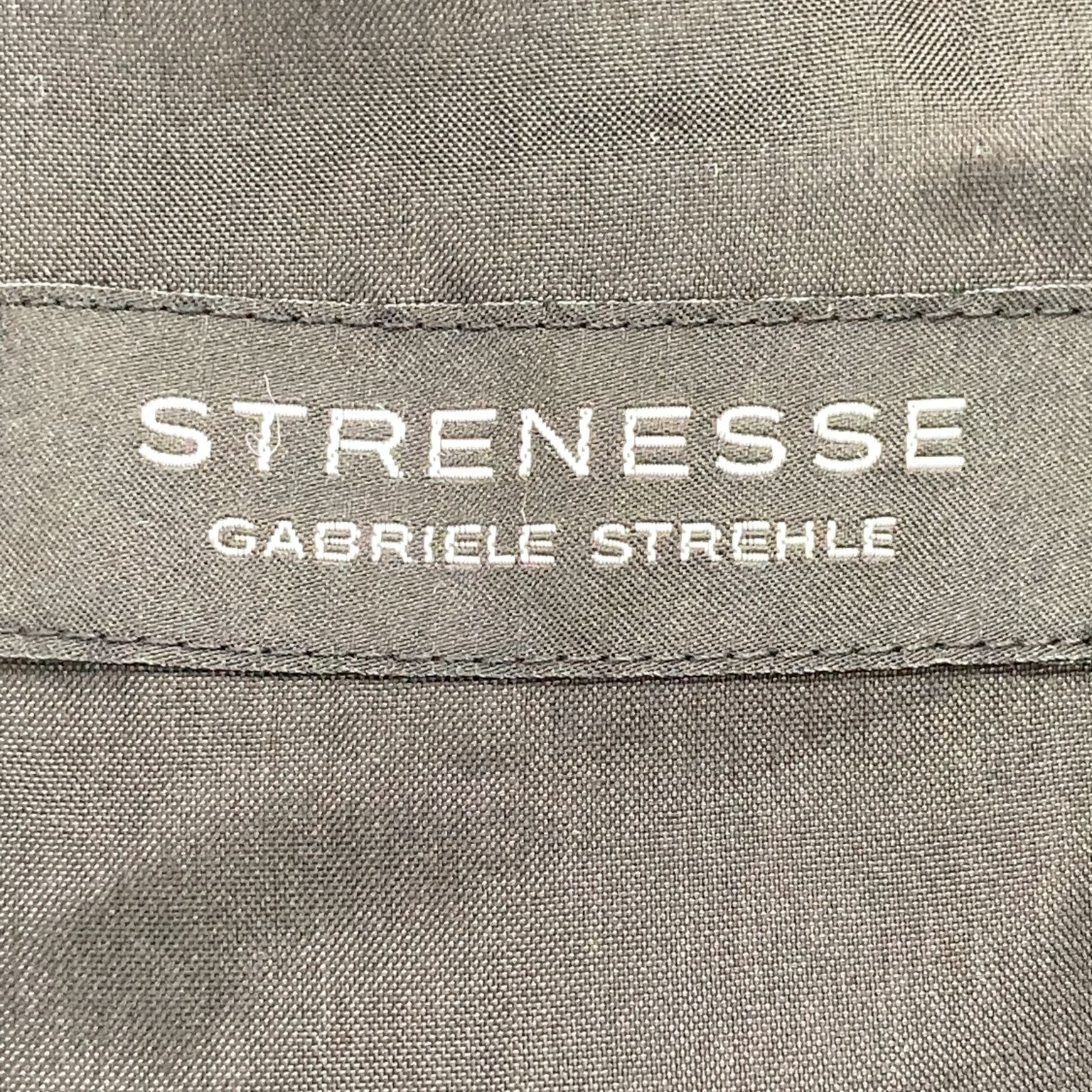 Strenesse