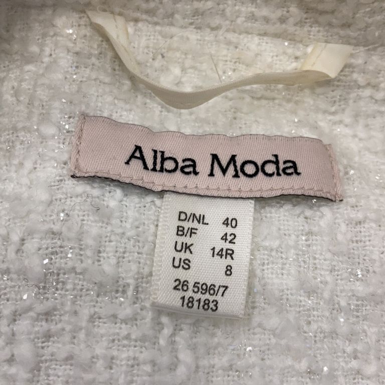 Alba Moda