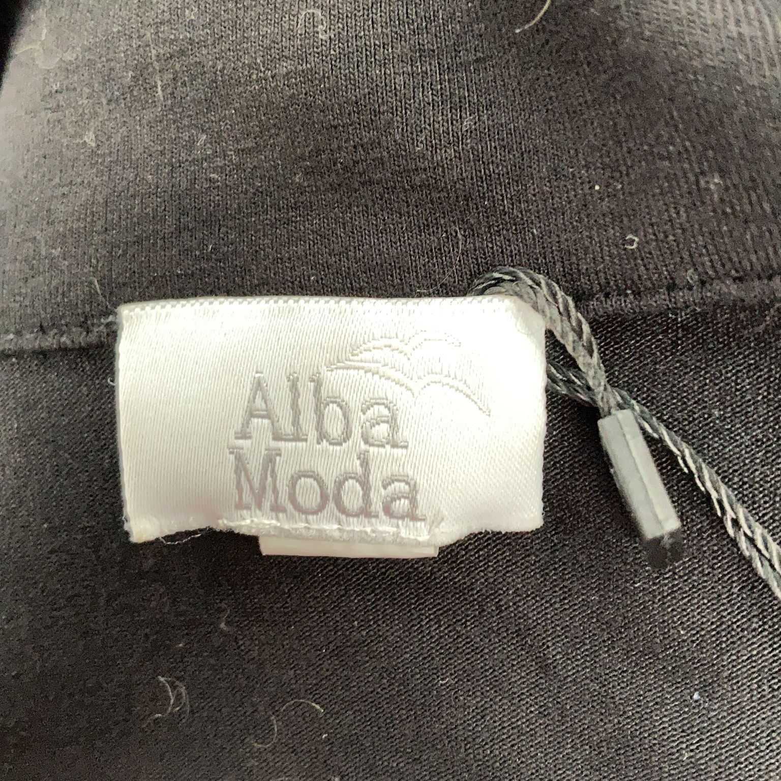 Alba Moda