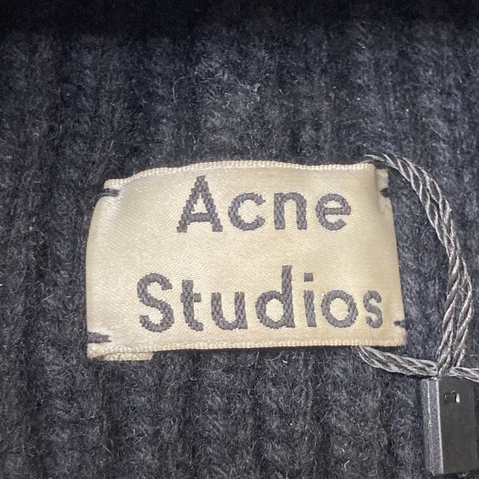 Acne Studios