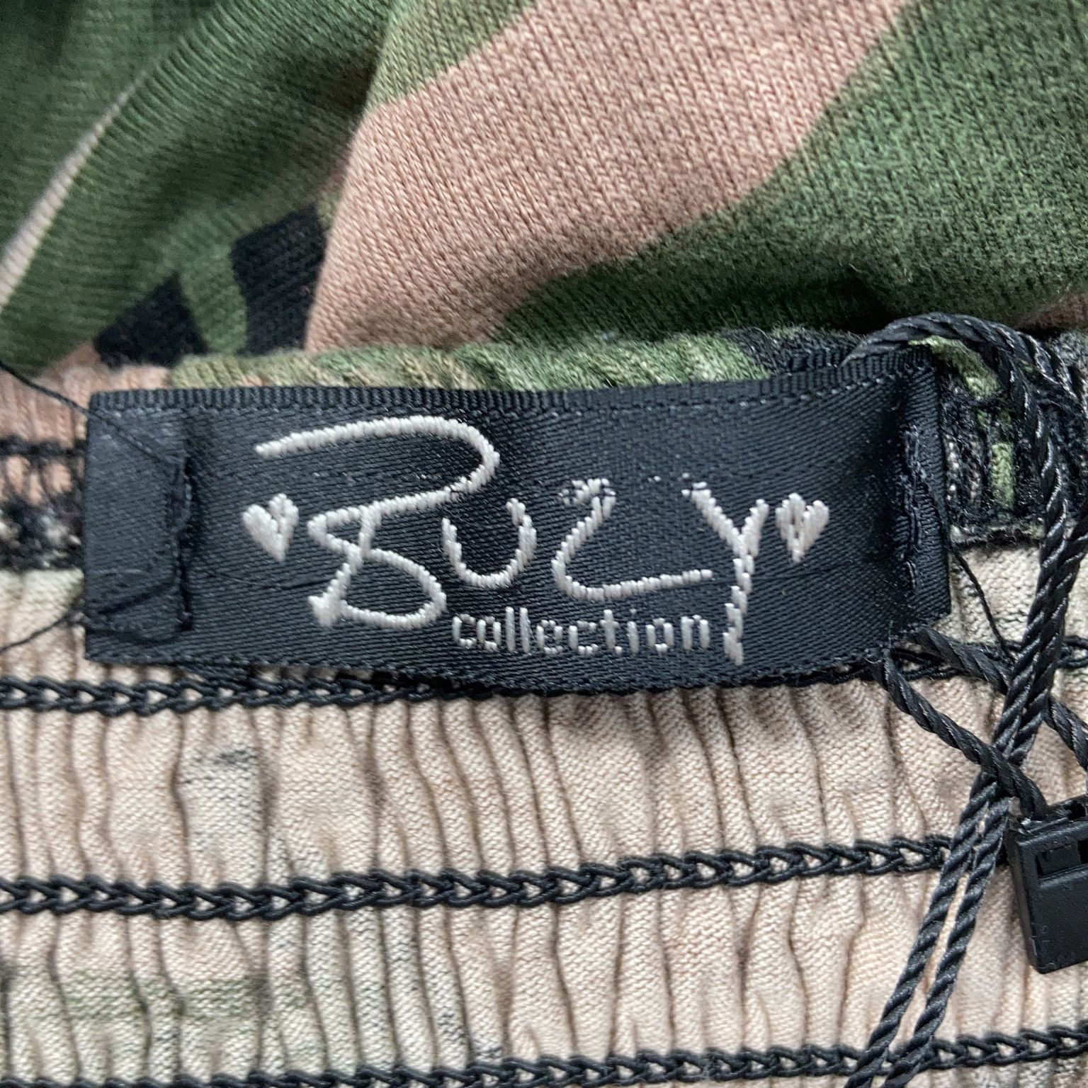 Buzy Collection