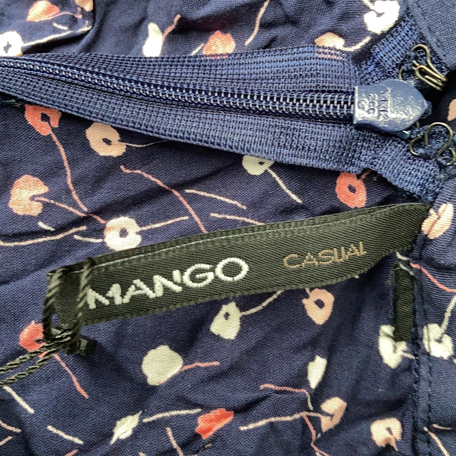 Mango Casual