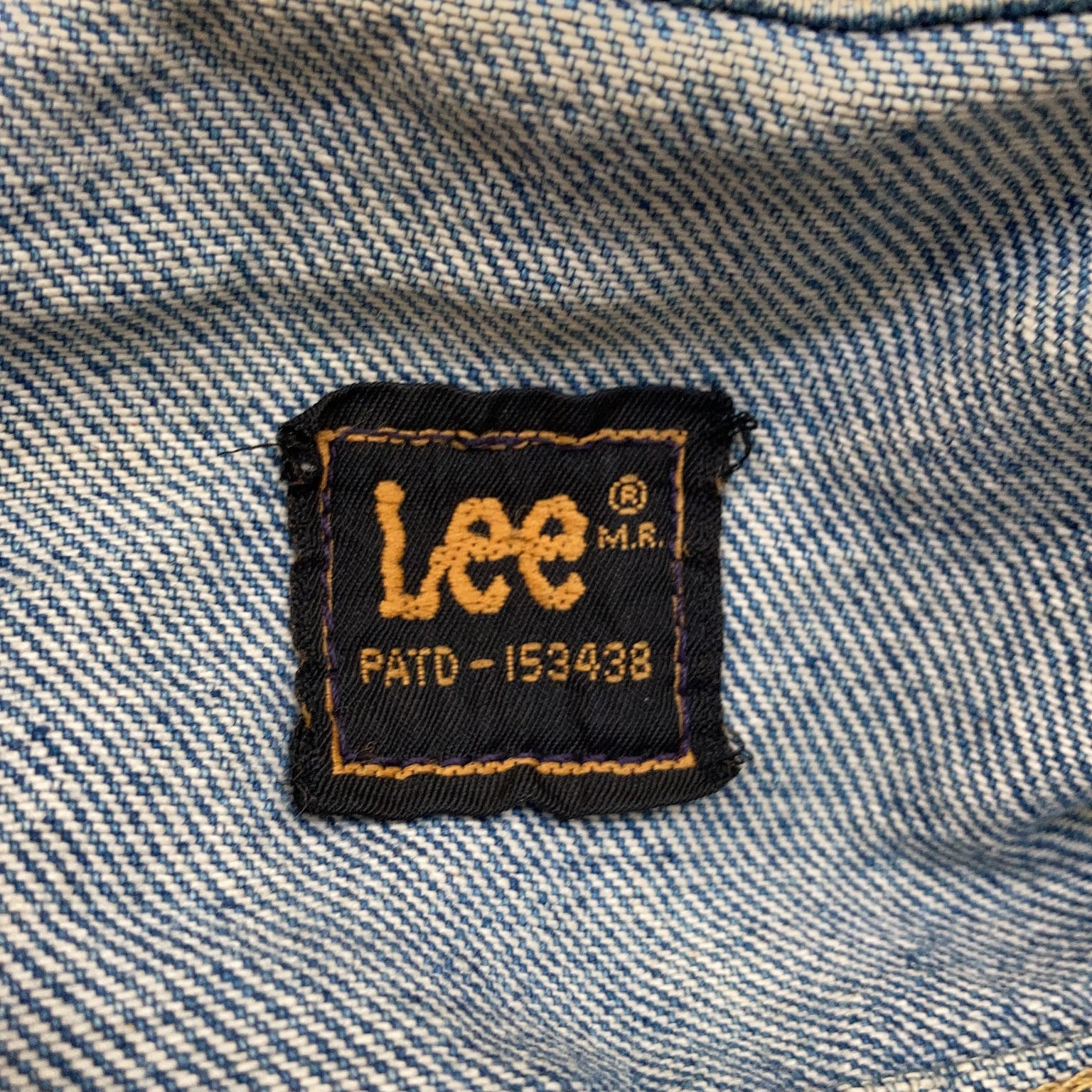 Lee