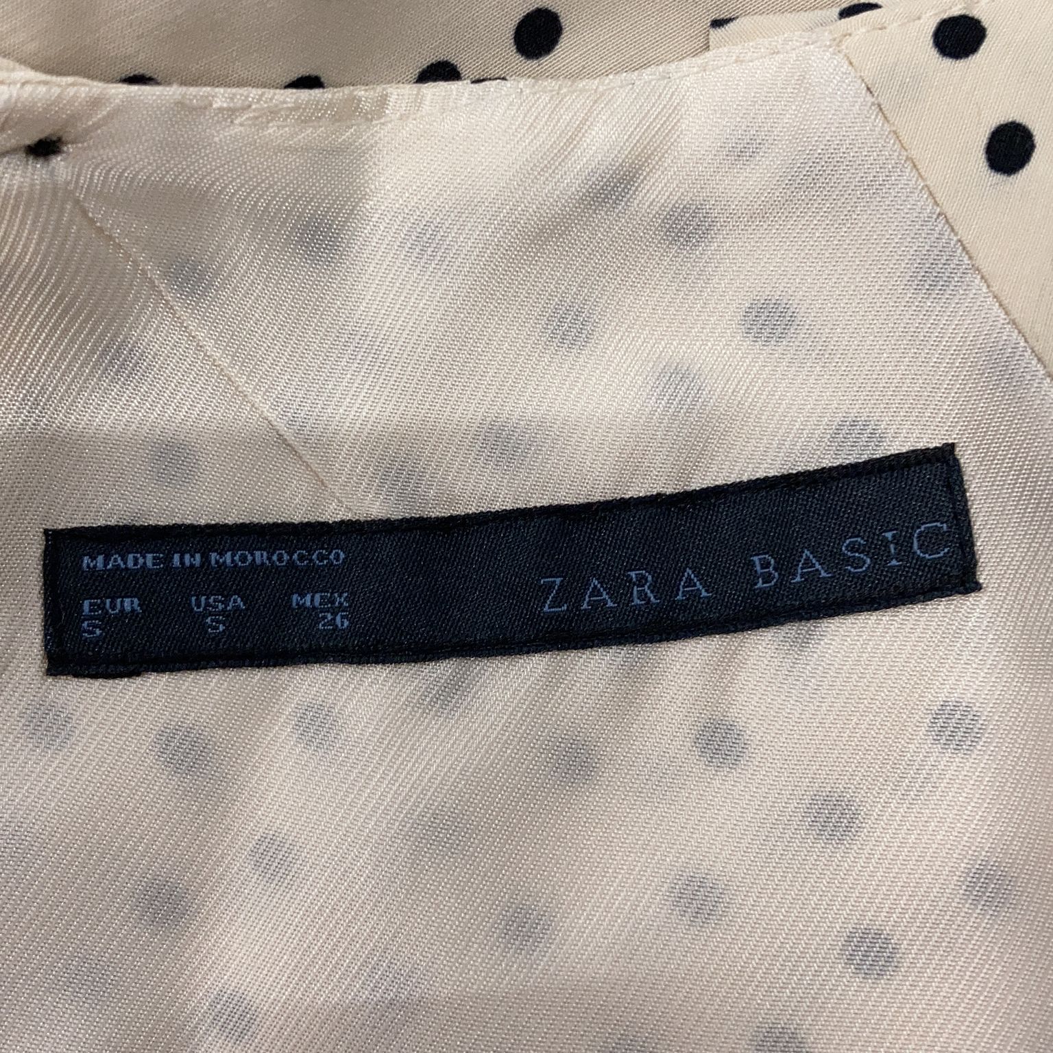 Zara Basic