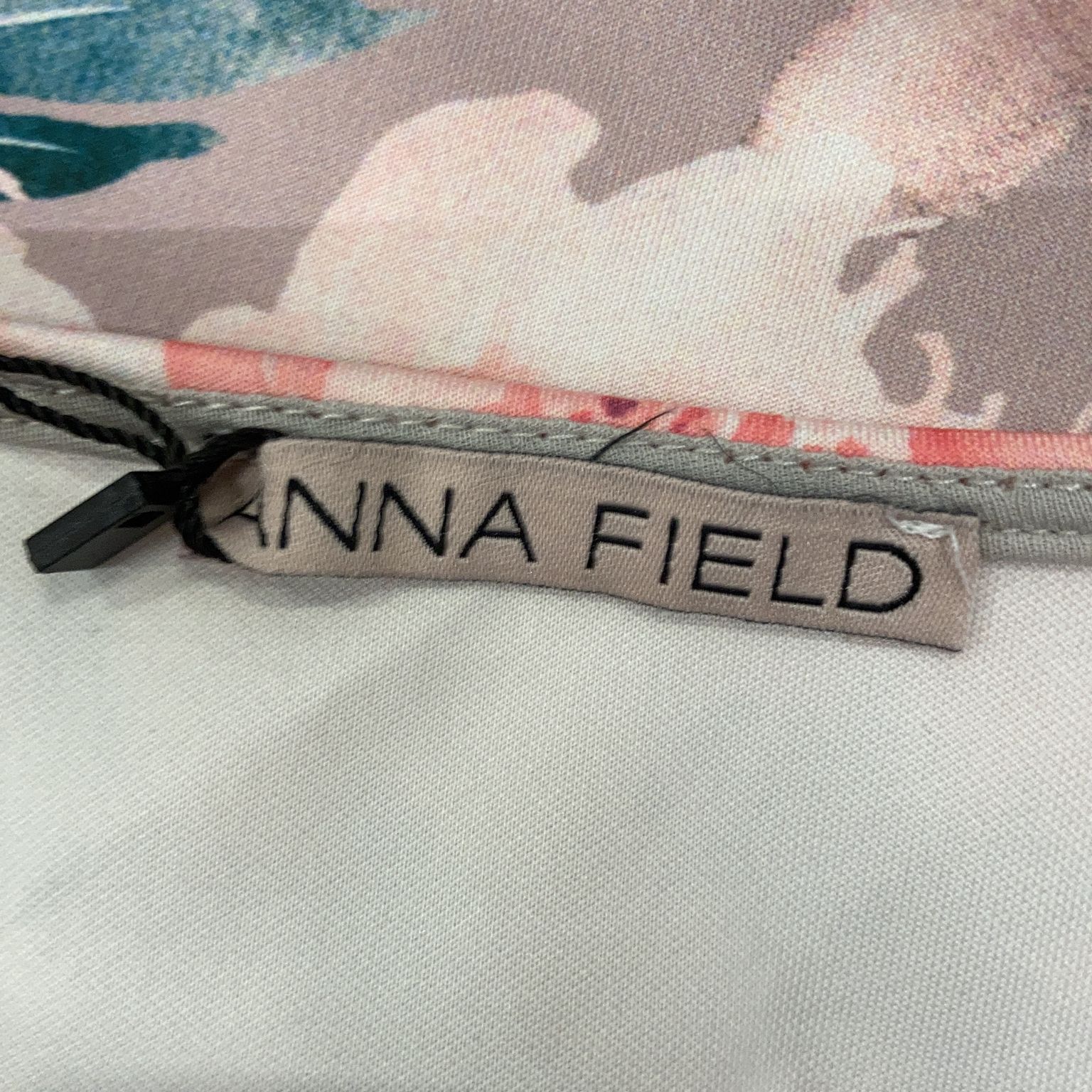 Anna Field