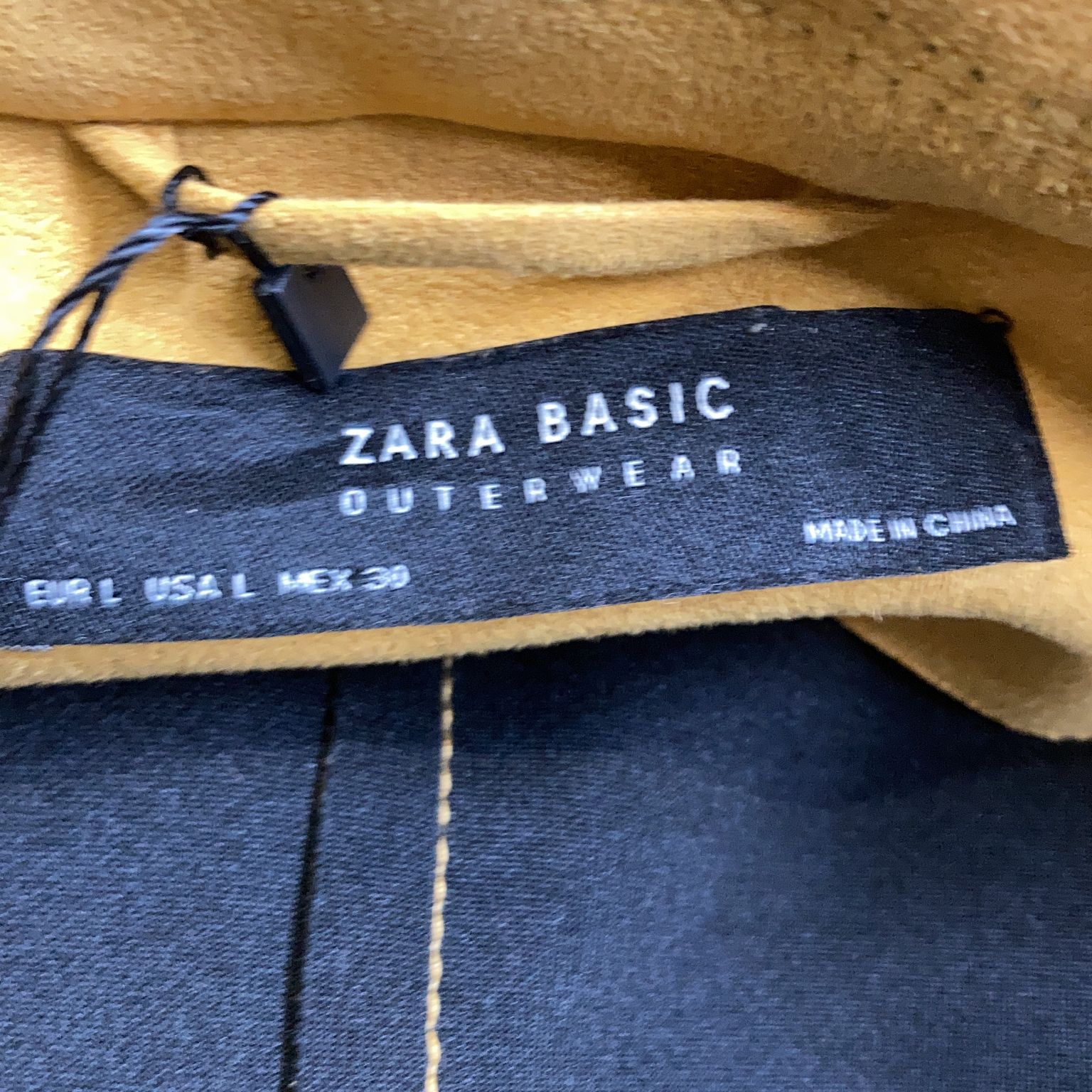 Zara Basic