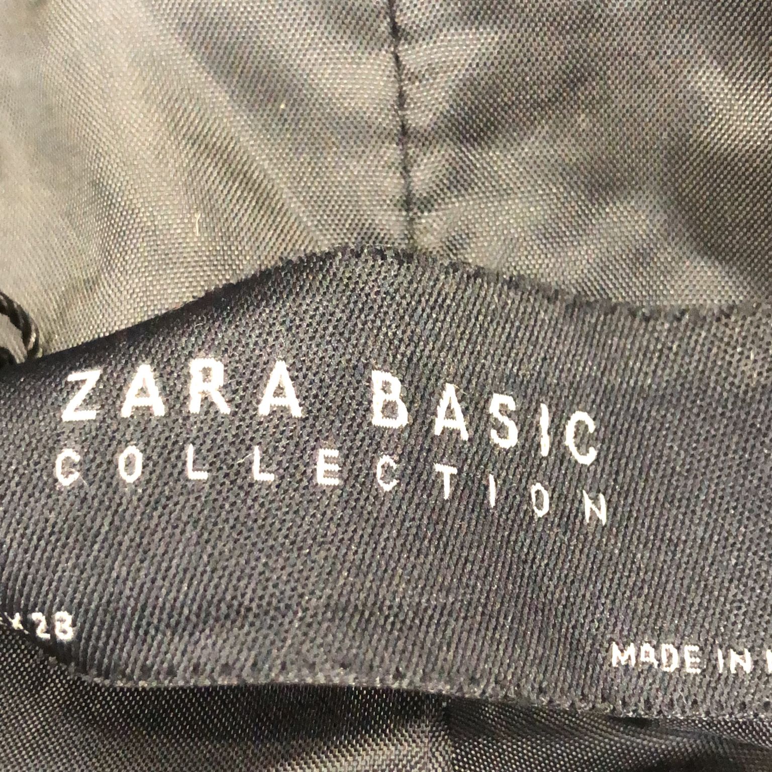 Zara Basic