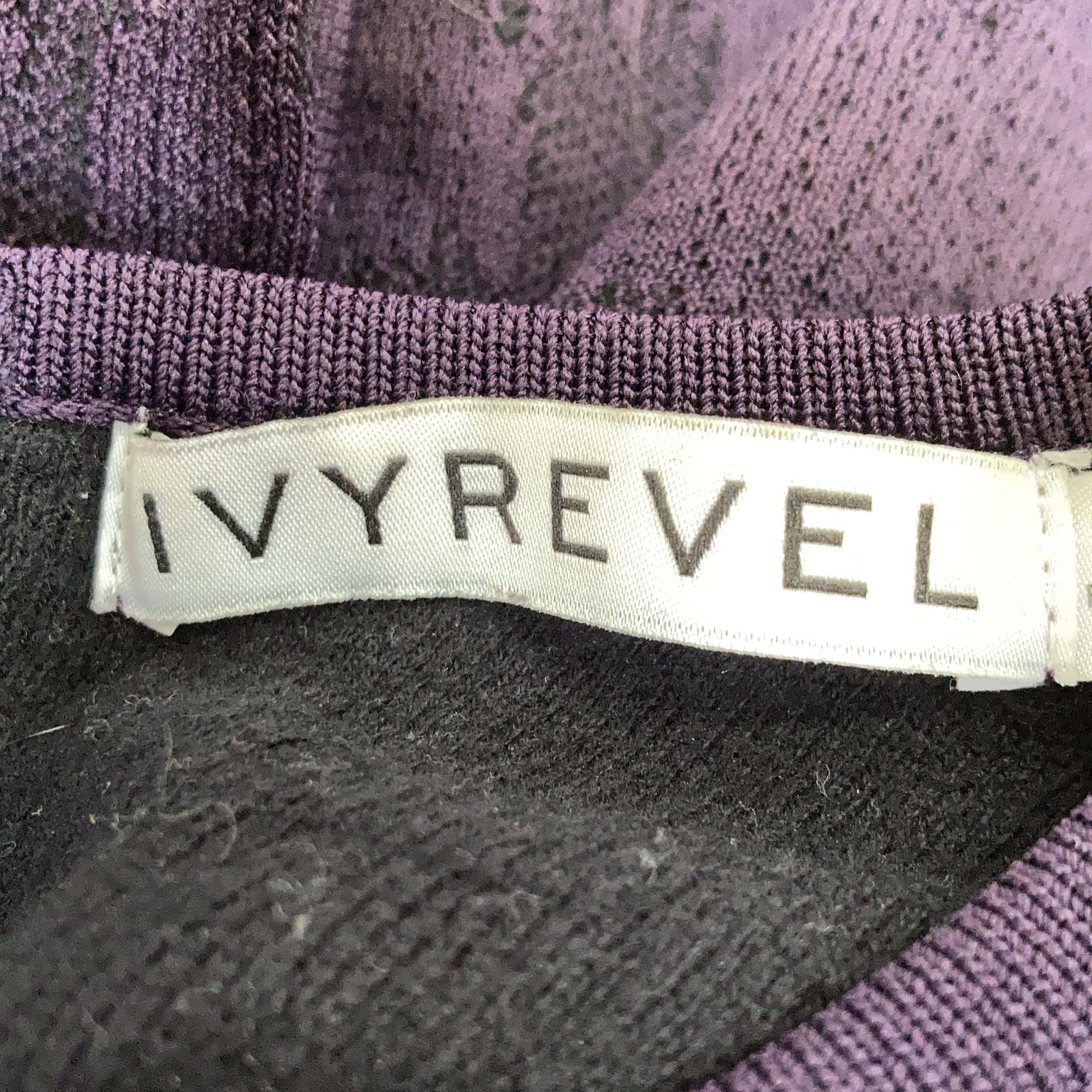 Ivyrevel