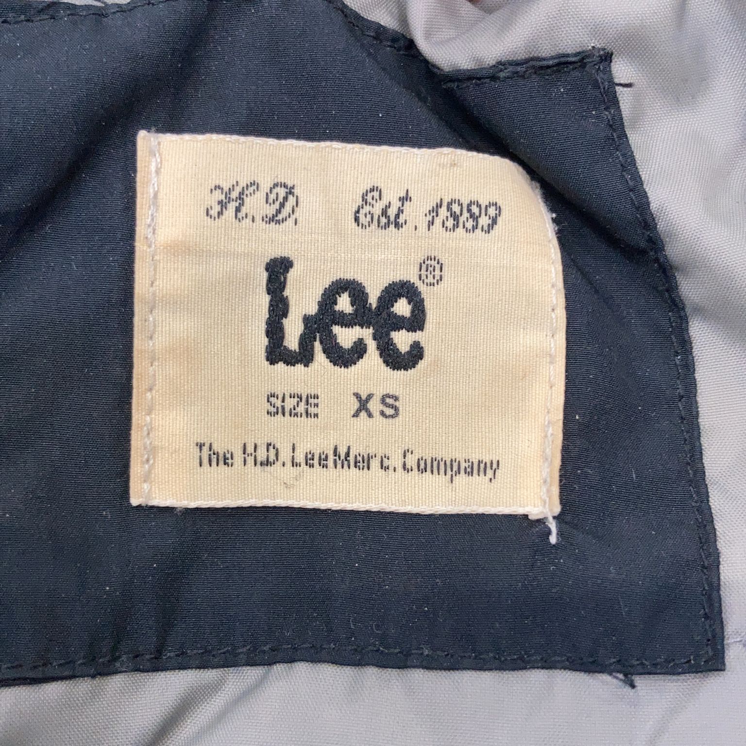 Lee