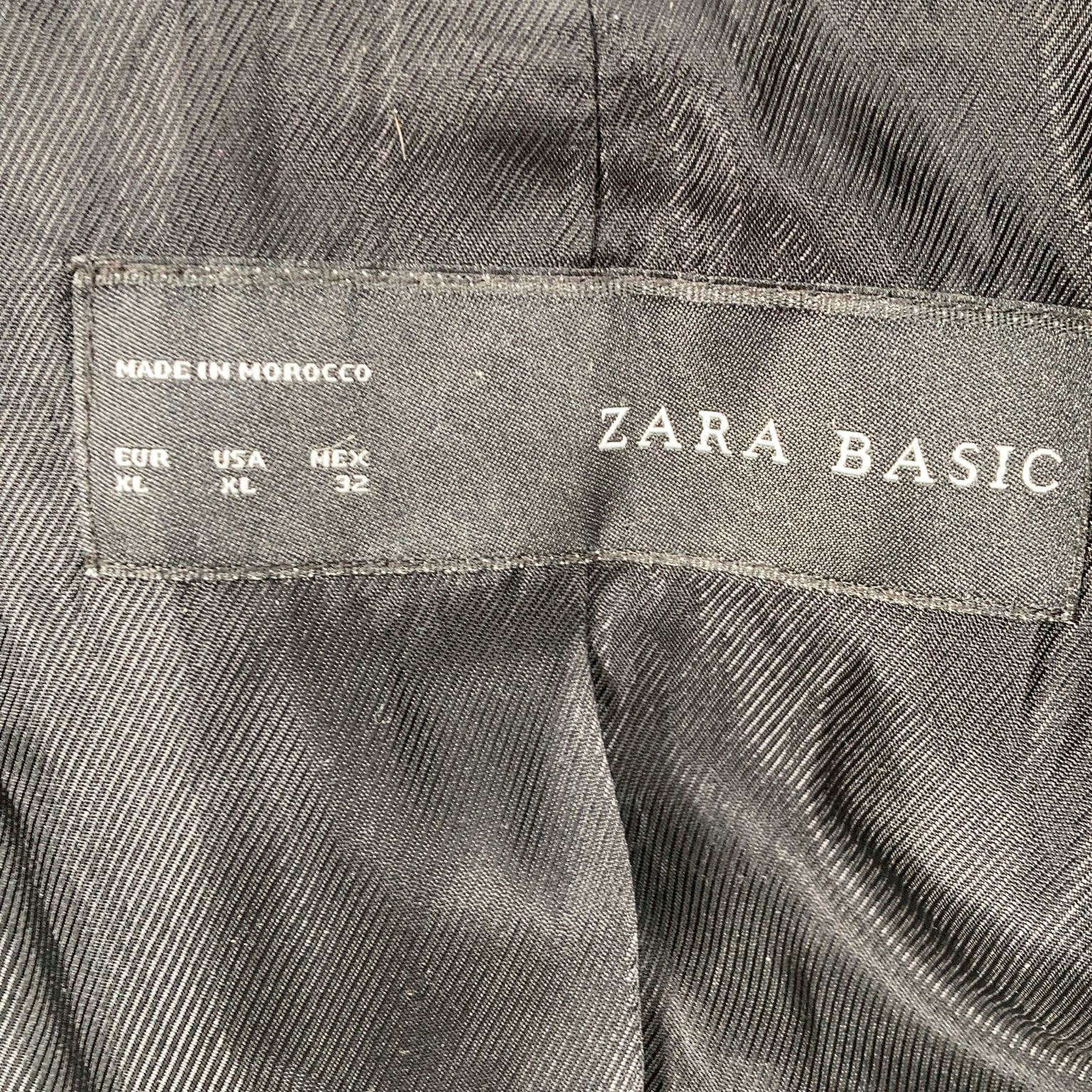 Zara Basic