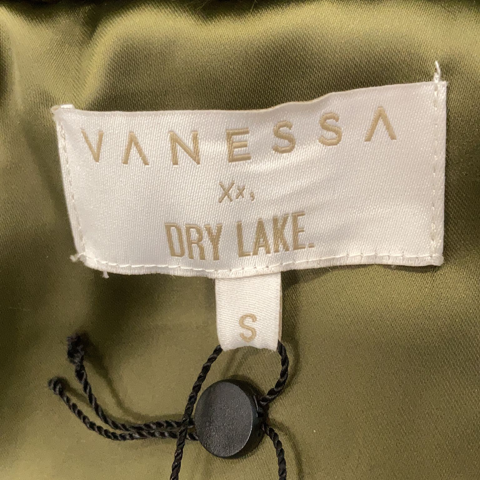 Vanessa x Dry Lake