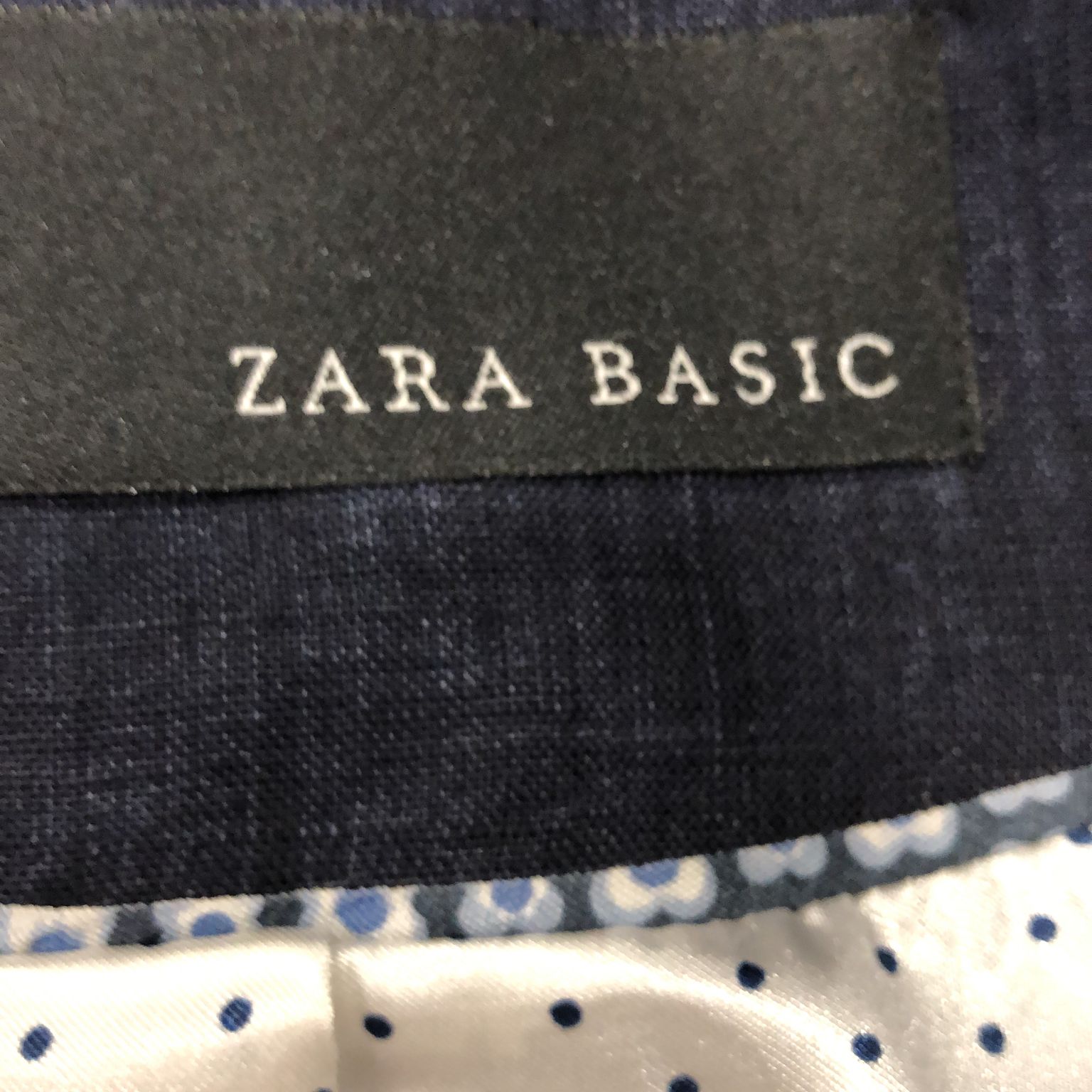 Zara Basic