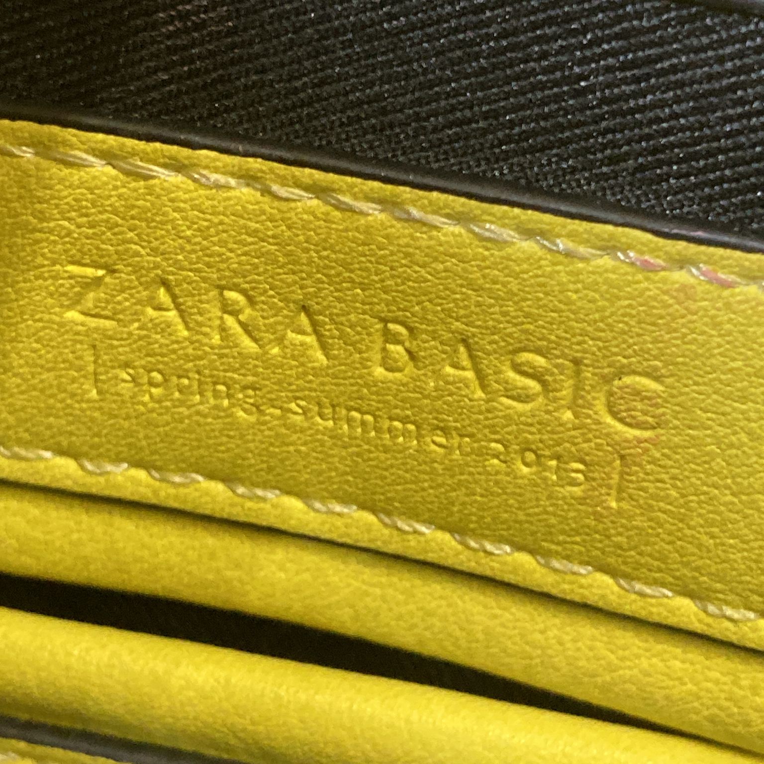 Zara Basic