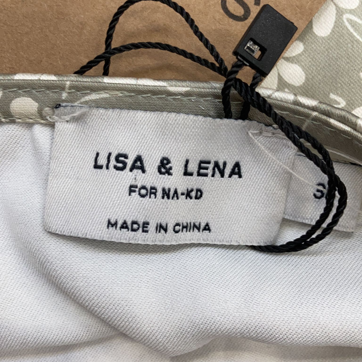 Lisa  Lena x NA-KD