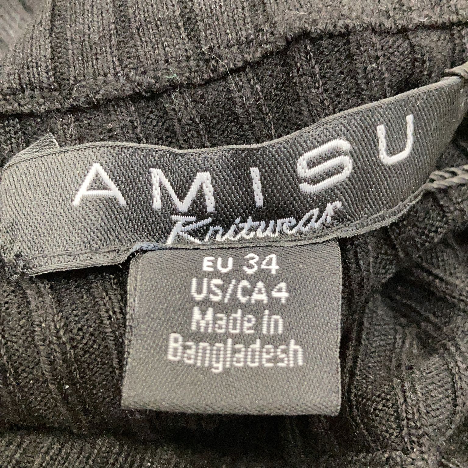 Amisu Knitwear