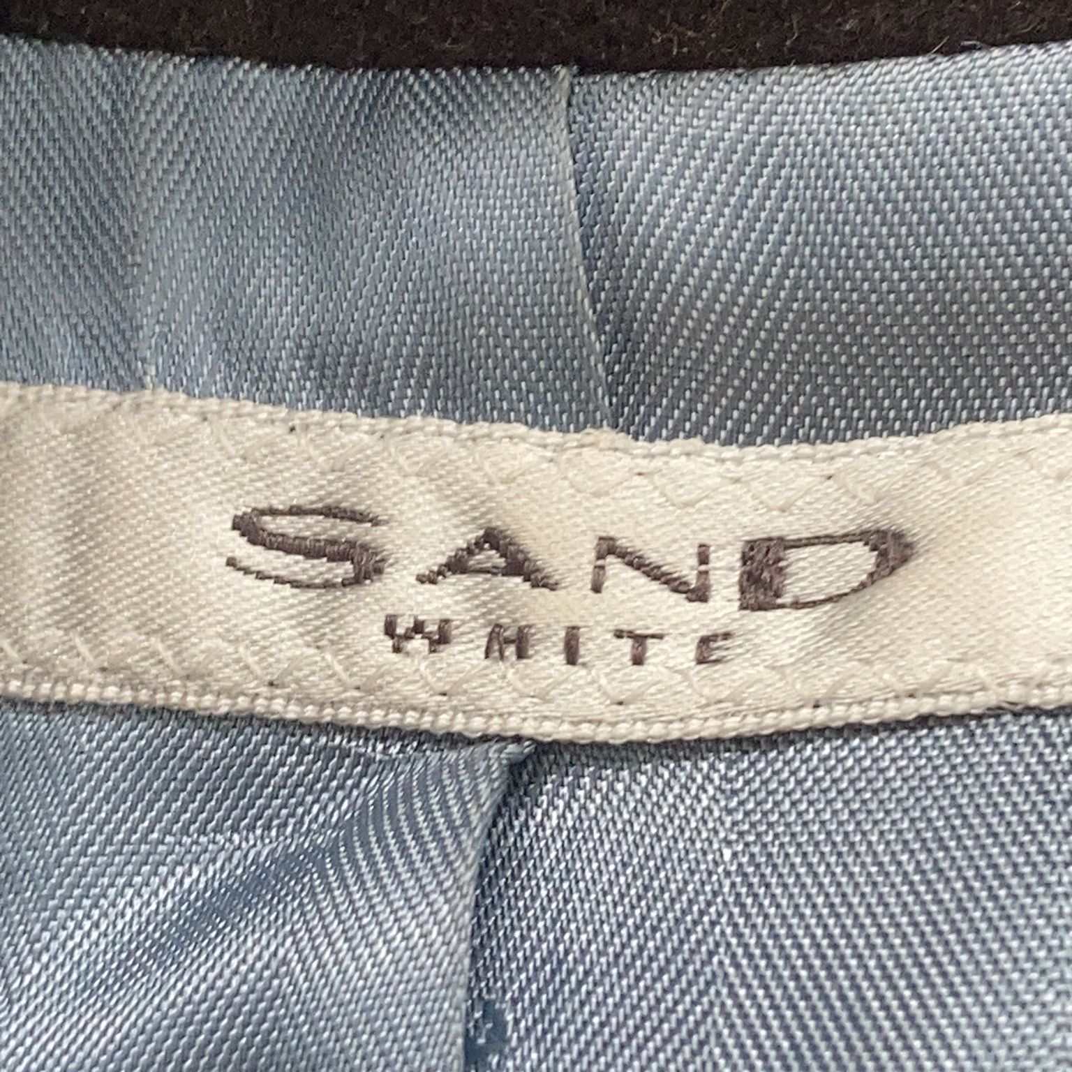 SAND White