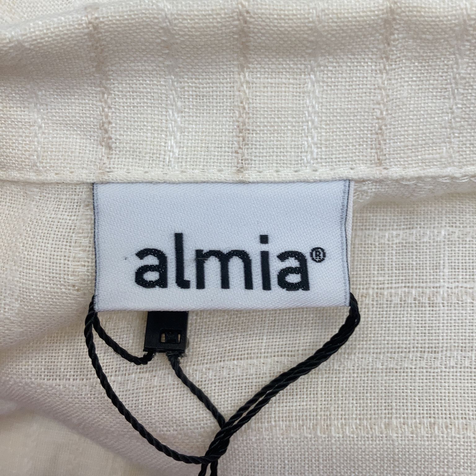 Almia