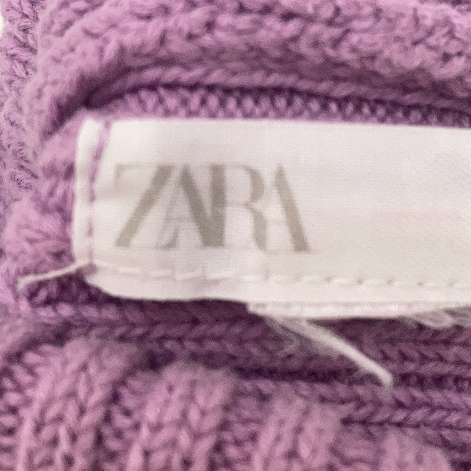 Zara Accessories