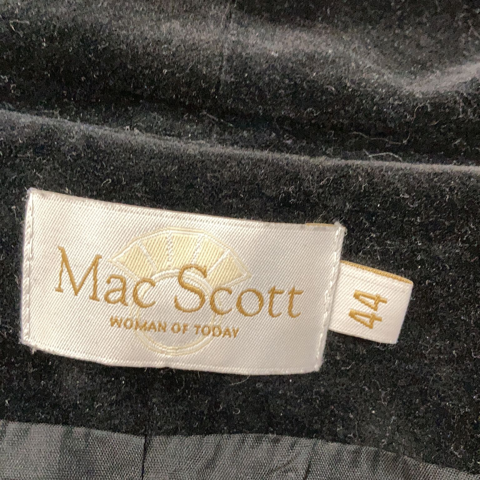 Mac Scott