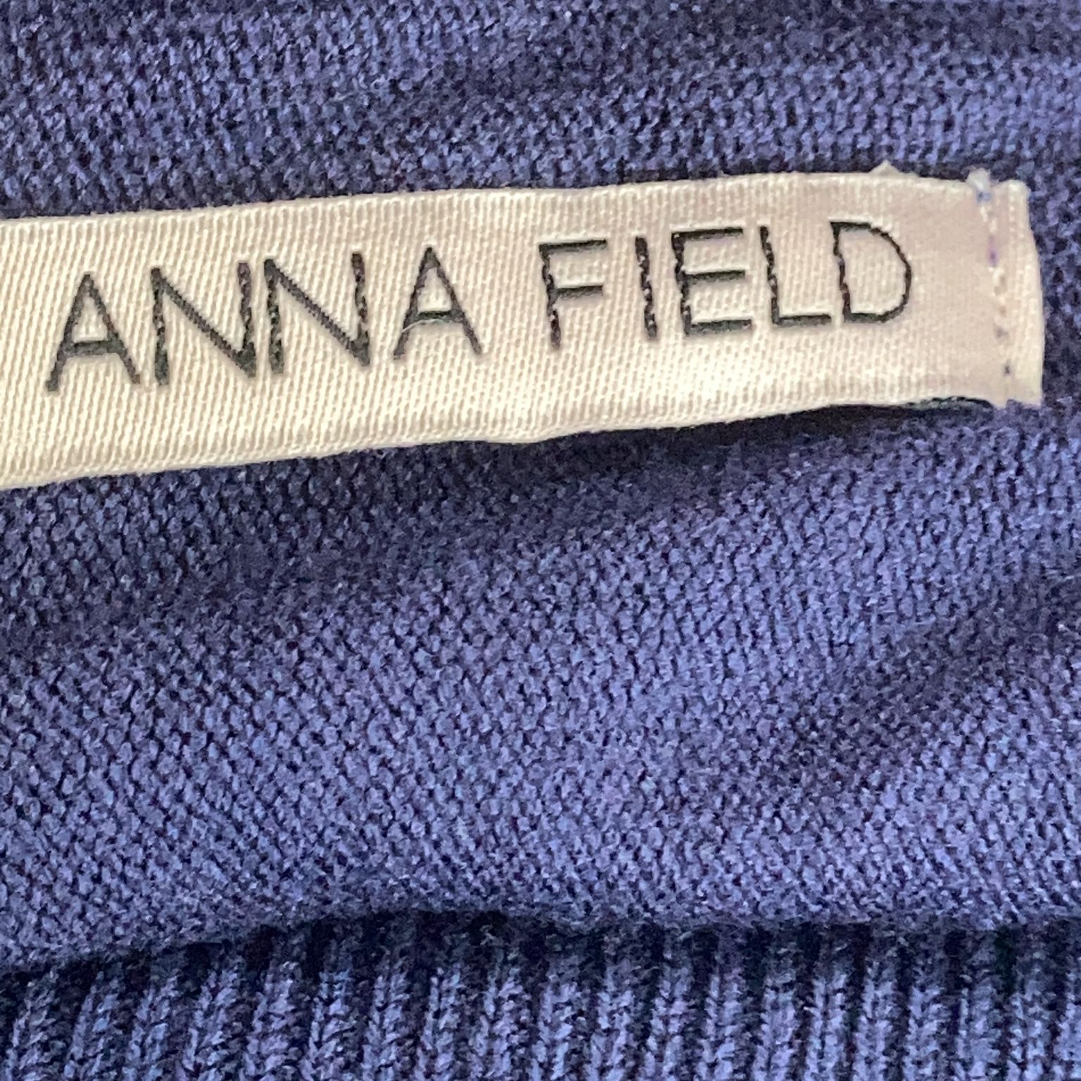 Anna Field