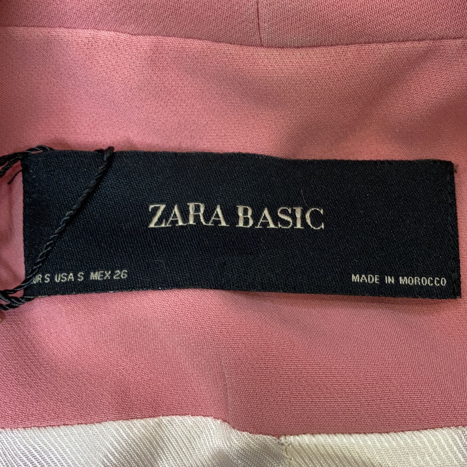 Zara Basic