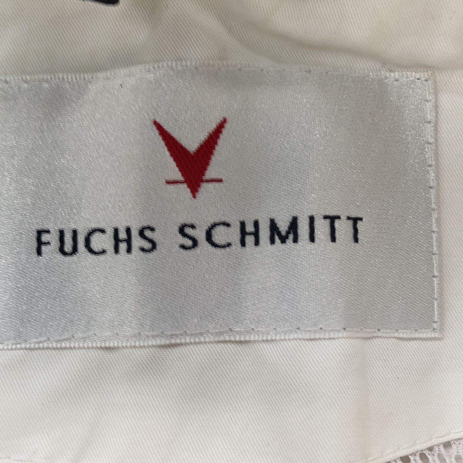 Fuchs Schmitt