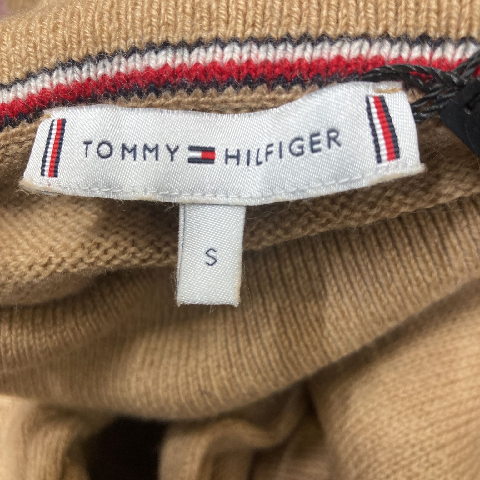 Tommy Hilfiger