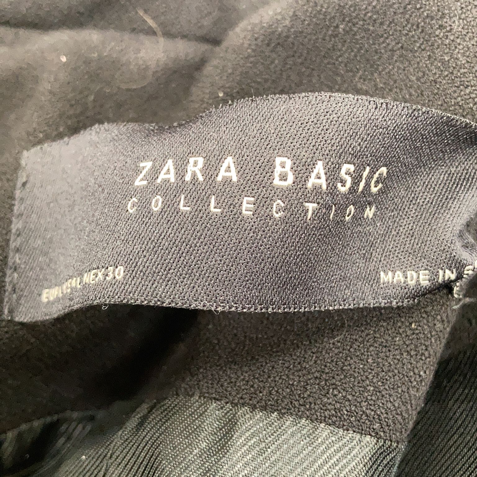 Zara Basic