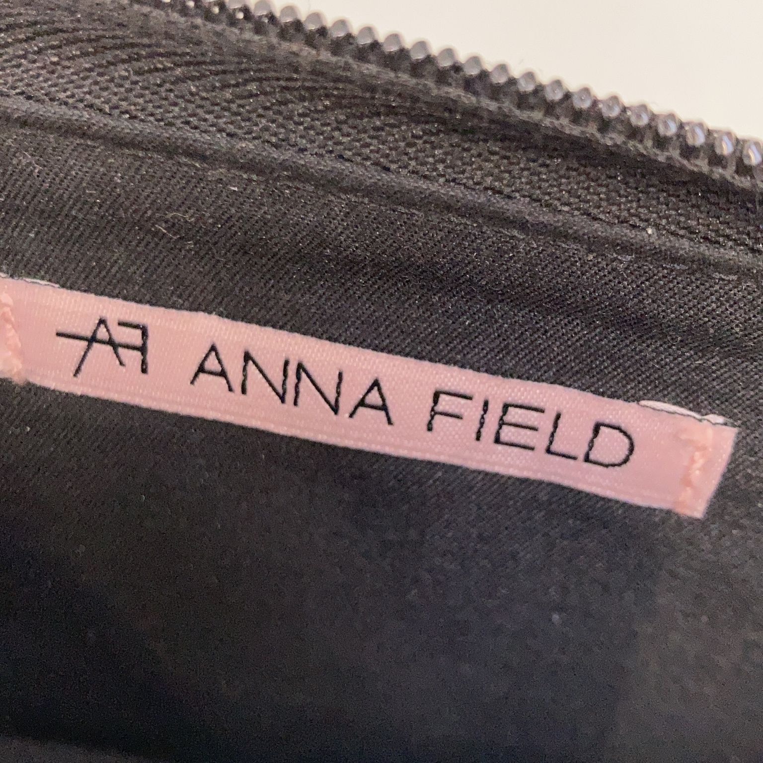 Anna Field