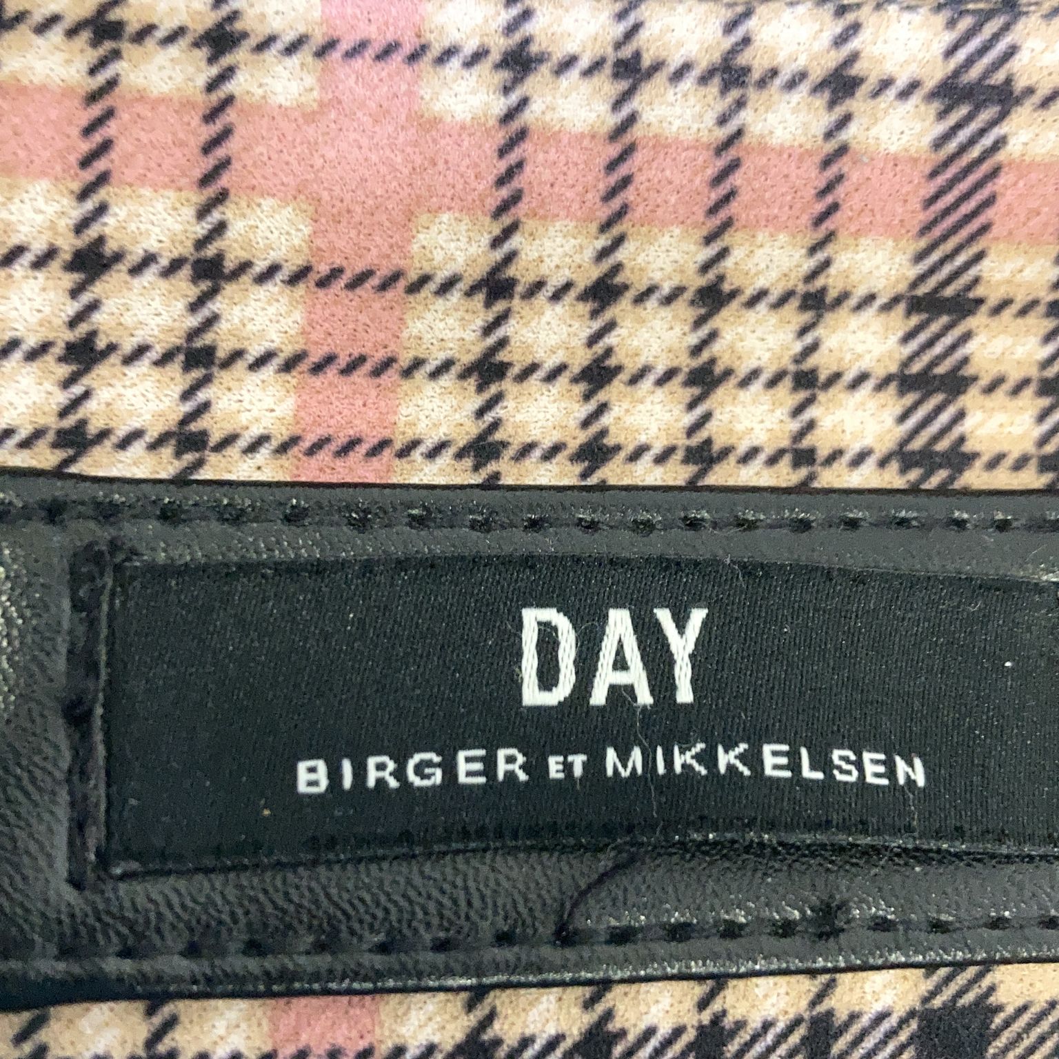 DAY Birger et Mikkelsen